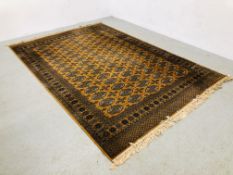 A KESHAN STYLE ORANGE / BLACK PATTERNED CARPET 2.