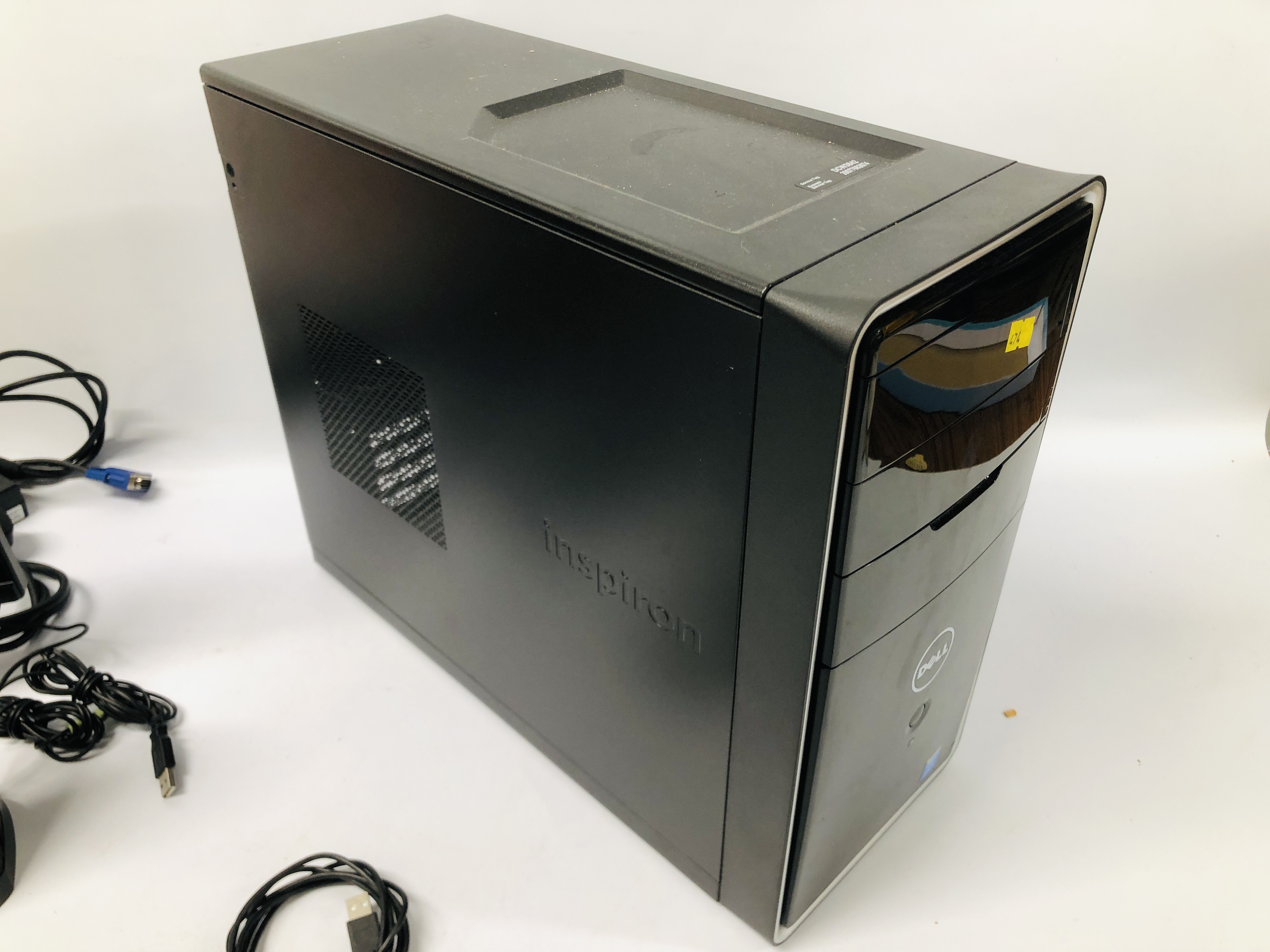 A DELL DESKTOP COMPUTER SYSTEM (HARD DRIVE REMOVED) - SOLD AS SEEN - Image 2 of 8