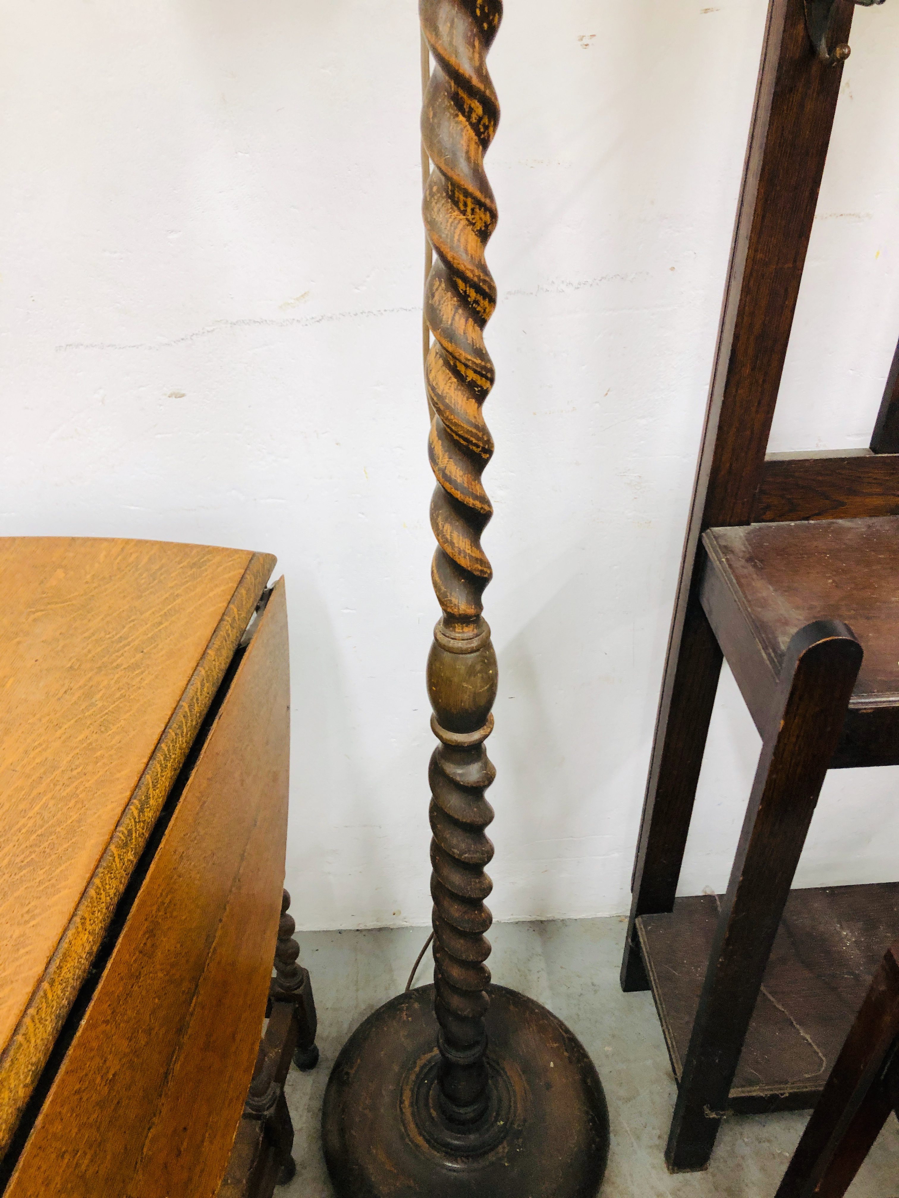 A GROUP OF OCCASIONAL FURNITURE TO INCLUDE OAK HALL STAND, OAK BARLEY TWIST TWO TIER STAND, - Image 7 of 11