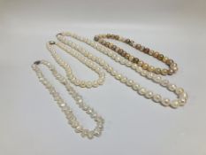 4 X PEARL STYLE NECKLACES ALL HAVING SILVER CLASPS