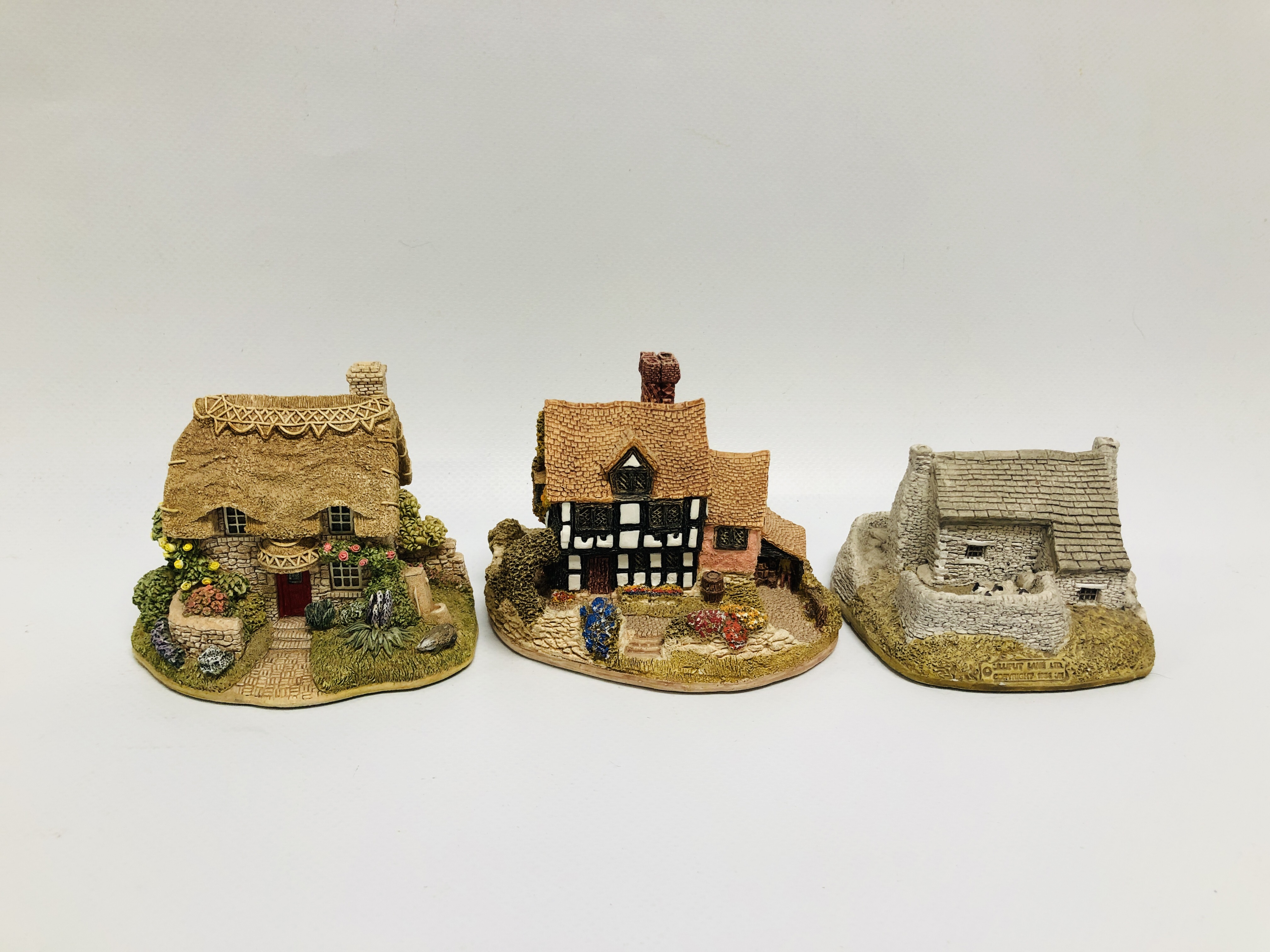 12 X LILLIPUT LANE COTTAGES TO INCLUDE LITTLE BEE, PIPIT TOLL, NUTKIN COTTAGES, THE TOY BOX, - Image 5 of 5