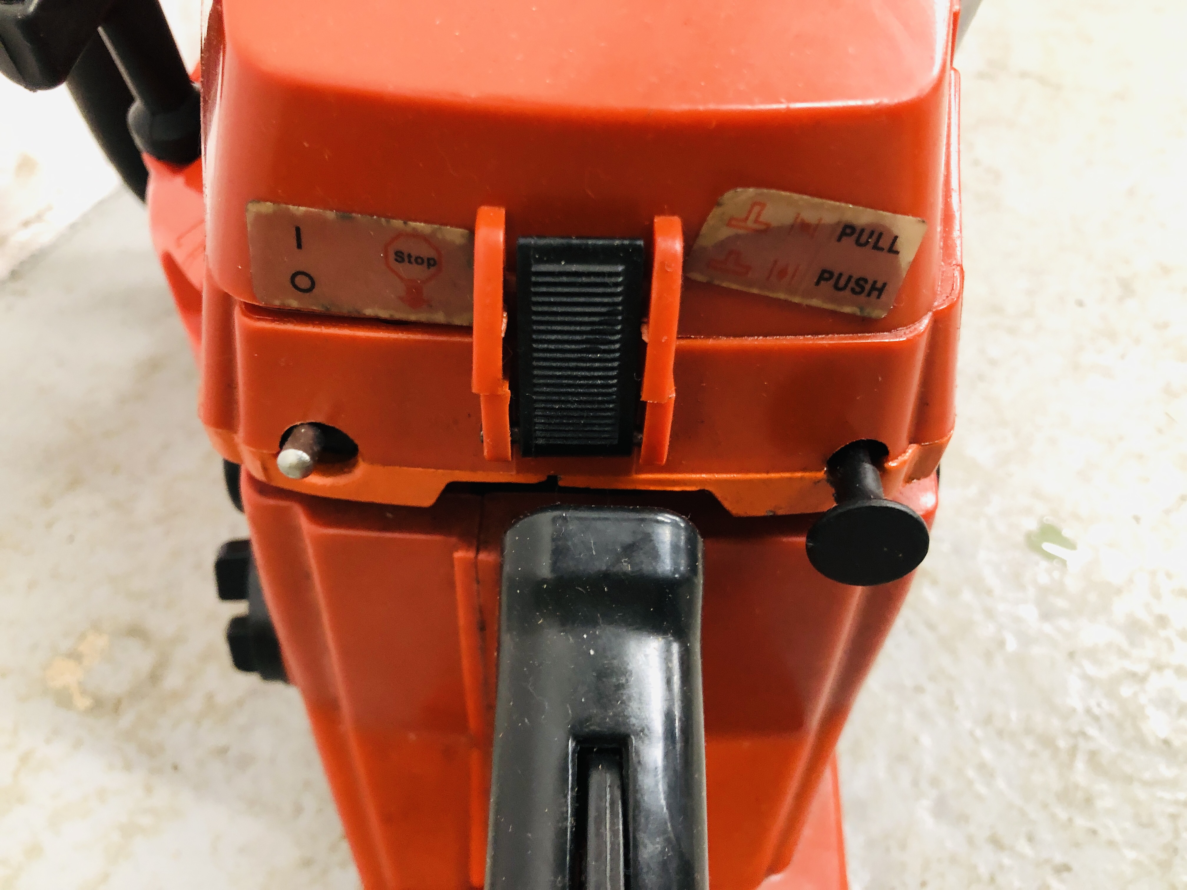 PETROL 20 INCH CHAINSAW - SOLD AS SEEN - Image 5 of 5