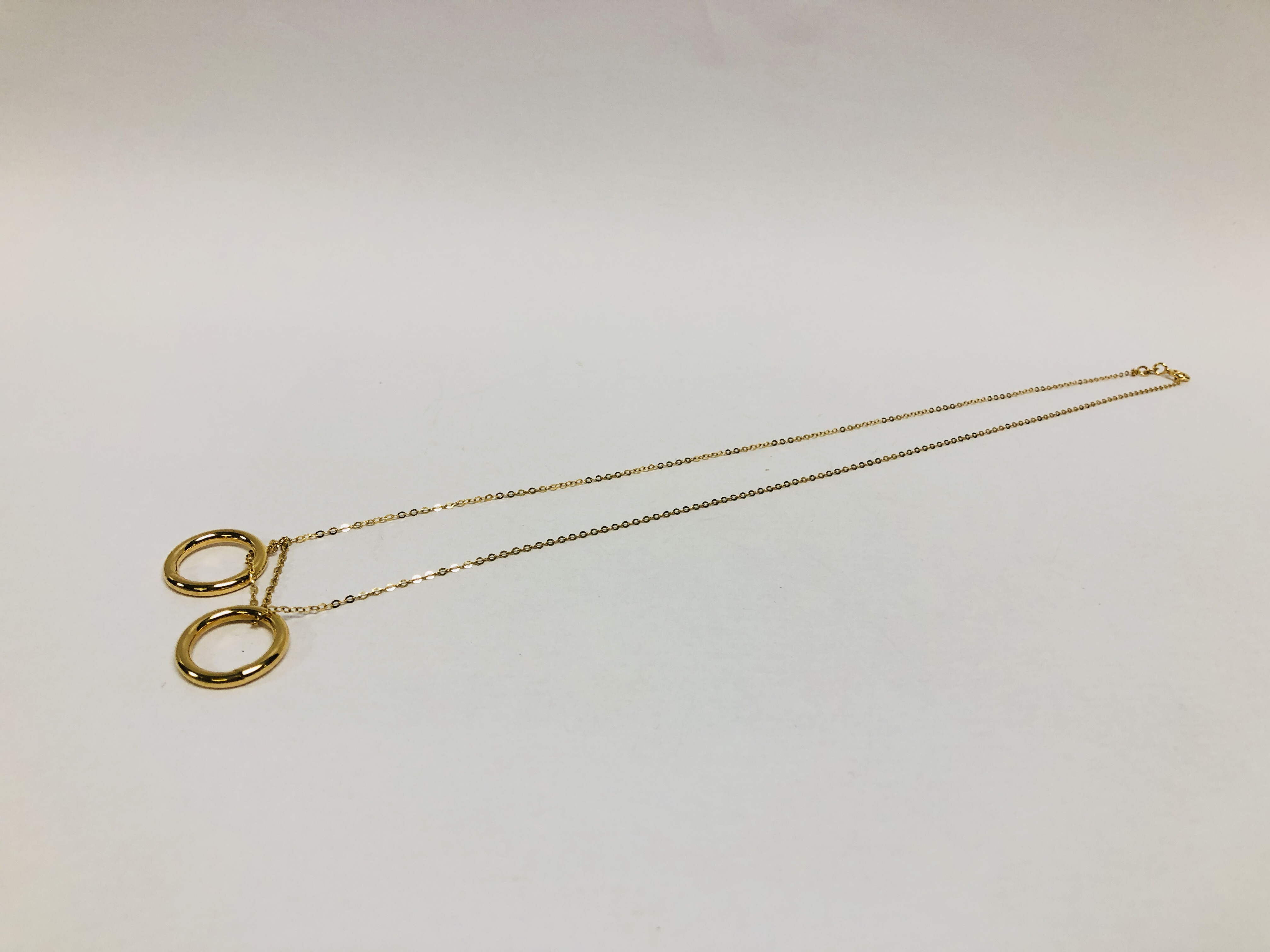 FINE DESIGNER NECKLACE MARKED 585 WITH TWO HOOP DROPS