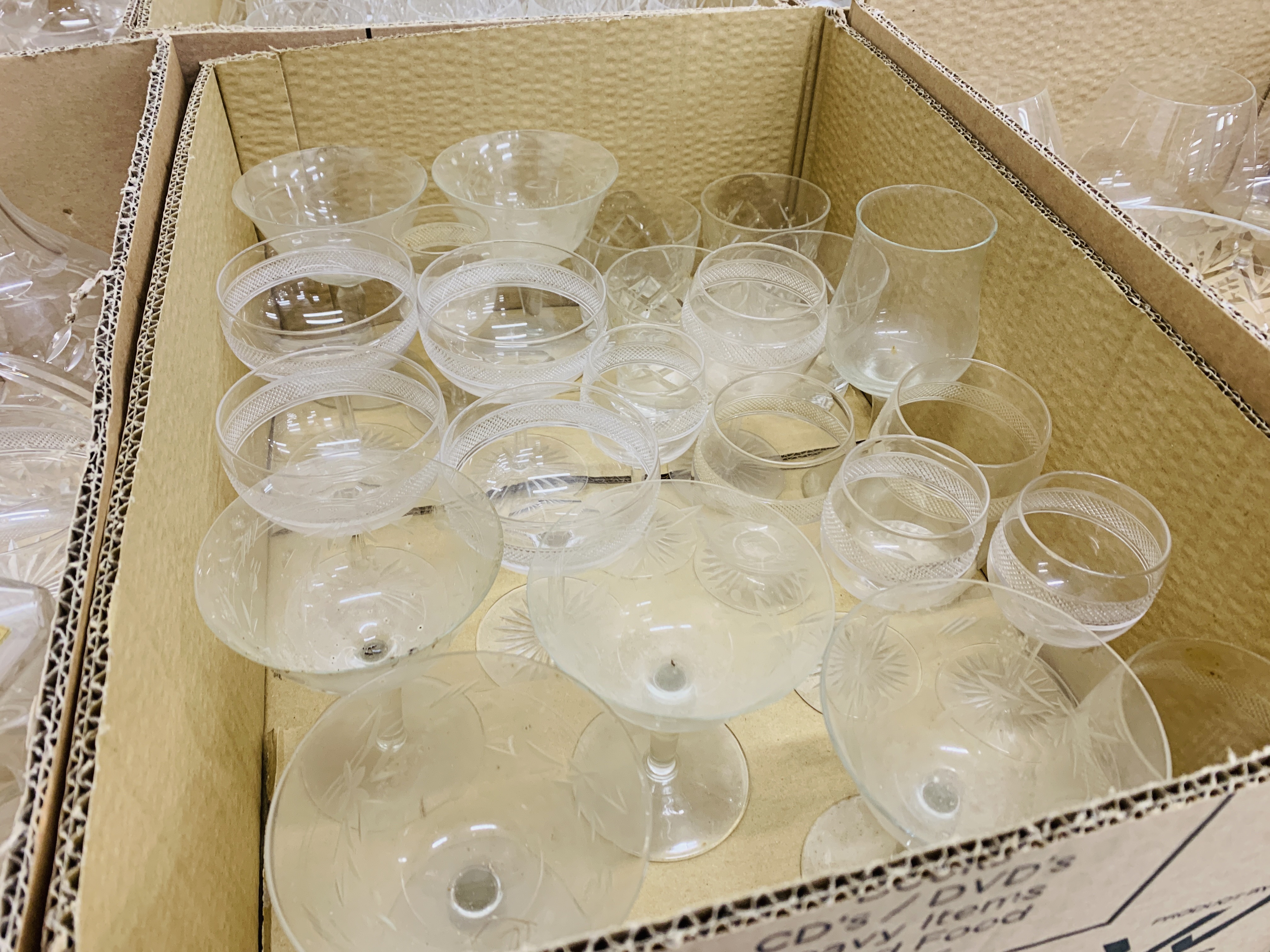 SIX BOXES CONTAINING ASSORTED GLASSWARE TO INCLUDE CRYSTAL GLASSWARE, DECANTERS, VASES, ROSE BOWLS, - Image 3 of 7