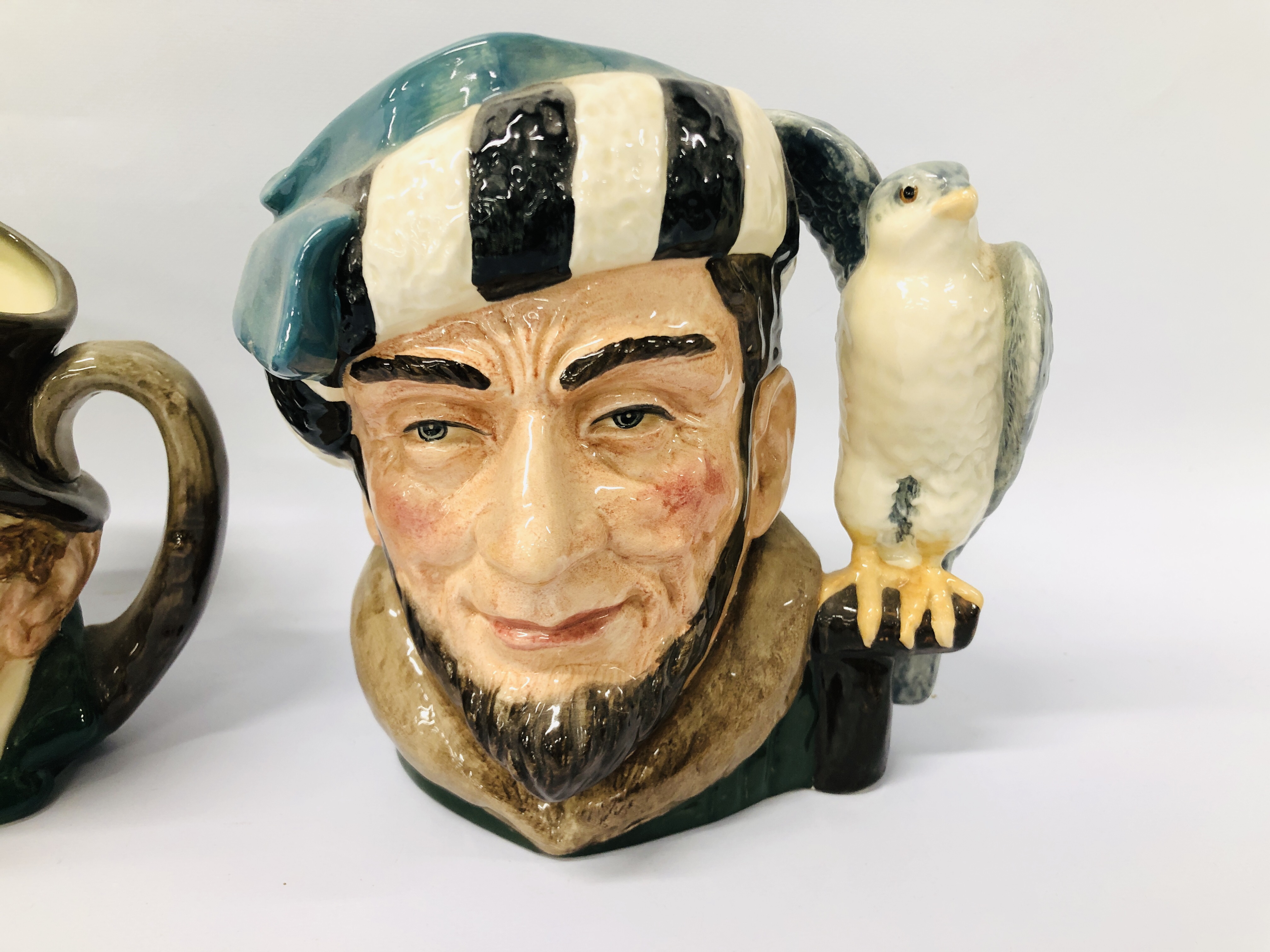 3 X ROYAL DOULTON CHARACTER JUGS TO INCLUDE "THE POACHER" - D 6429, THE FALCONER D 6533, - Image 2 of 8