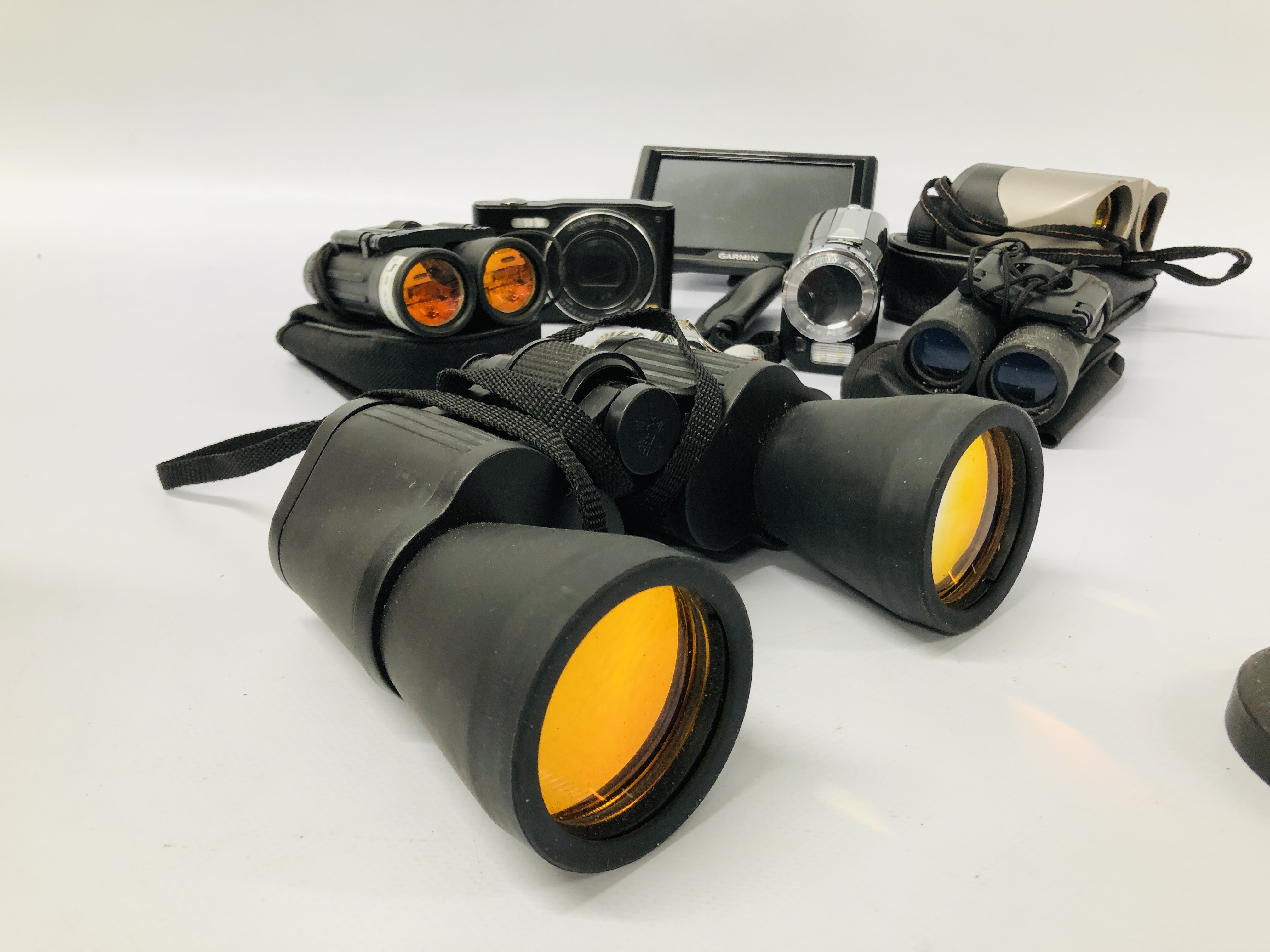 PAIR OF CLARKE 10 X 50 BINOCULARS, PAIR OF 10 X 25 BINOCULARS, - Image 7 of 8