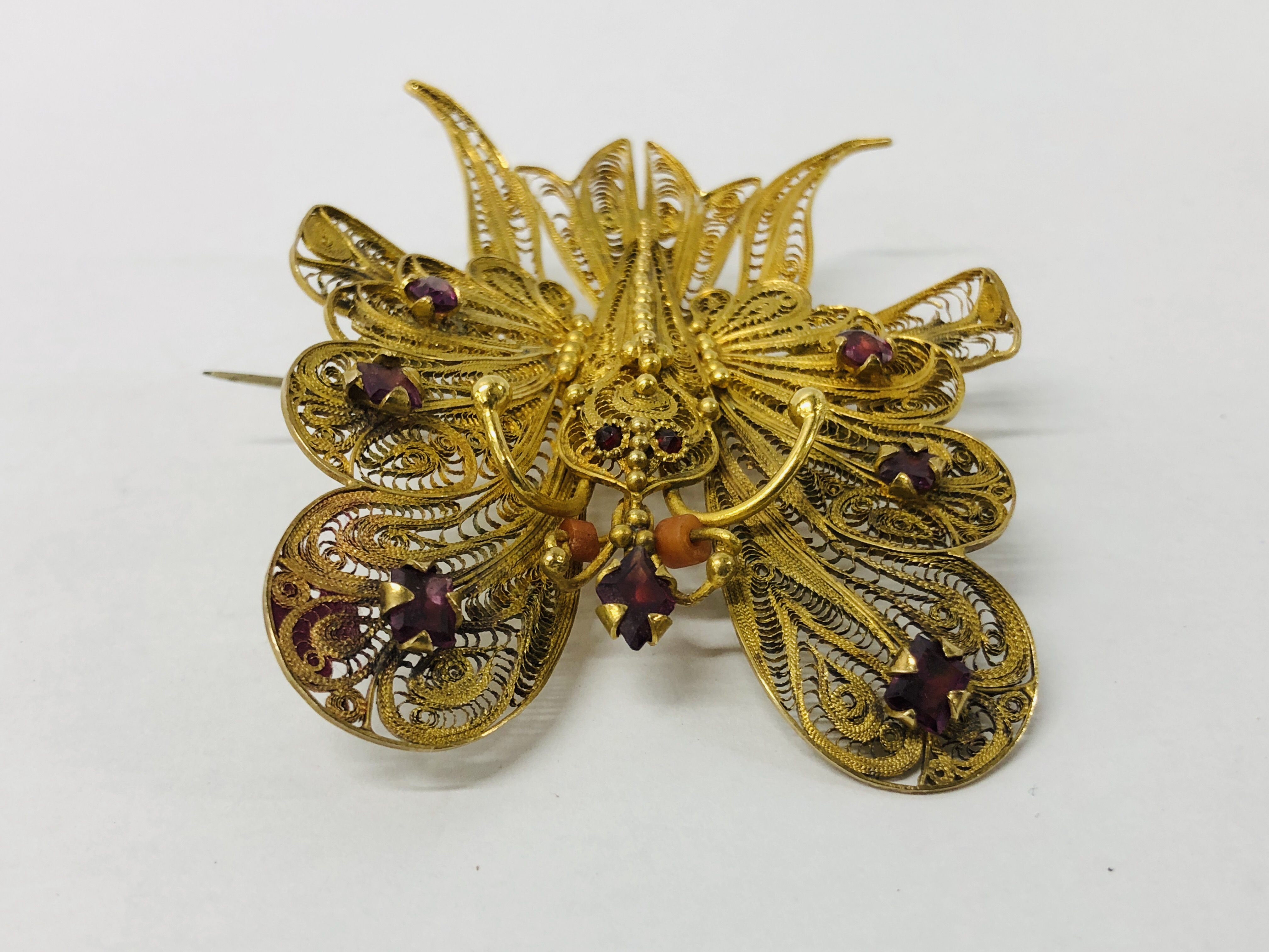 VINTAGE FILIGREE GILT METAL BUTTERFLY BROOCH, - Image 6 of 8