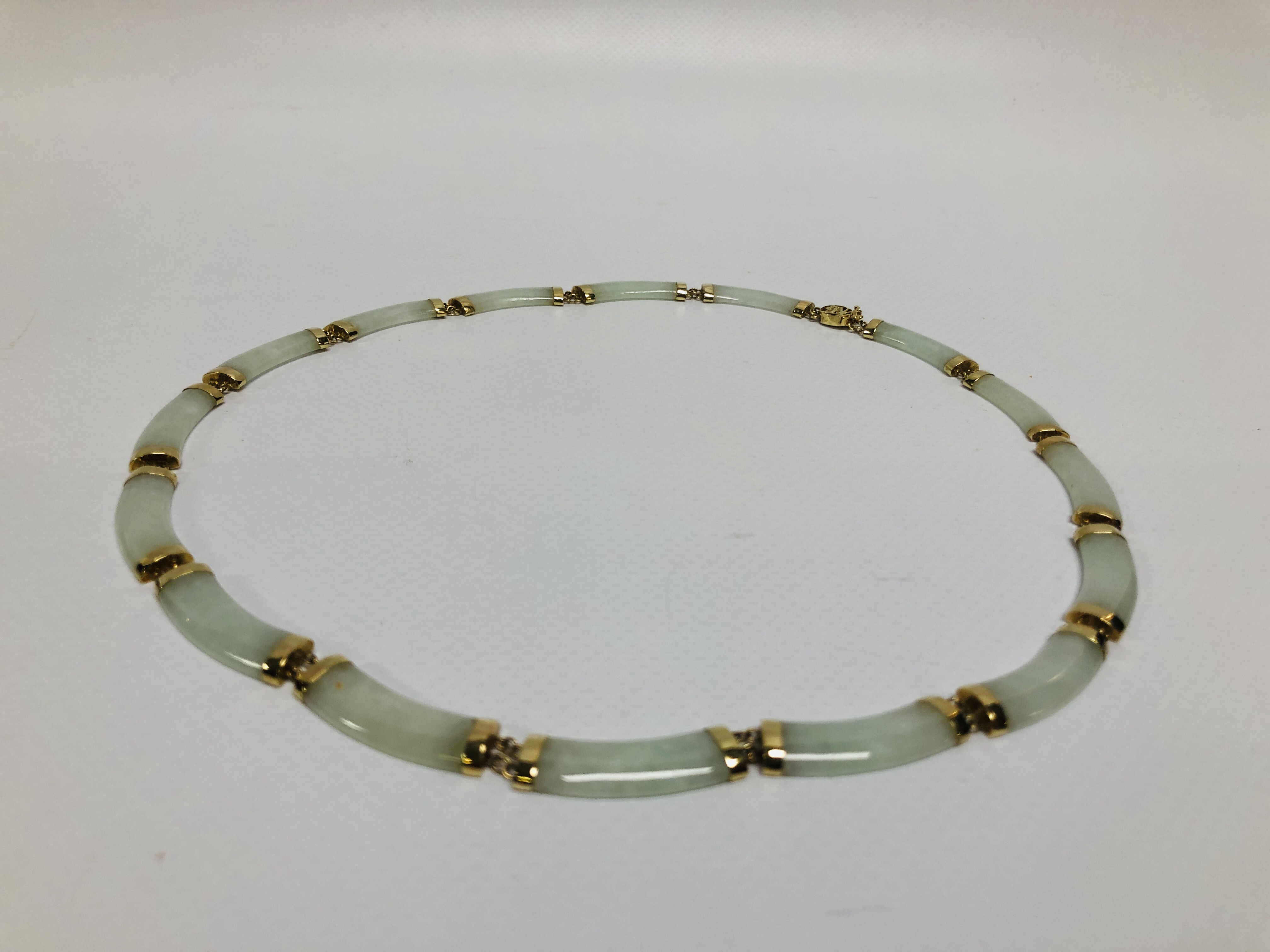 JADE NECKLACE THE LINKS AND CLASP 14CT GOLD ALONG WITH A JADE HINGED BANGLE THE CLASP AND HINGE - Image 3 of 7