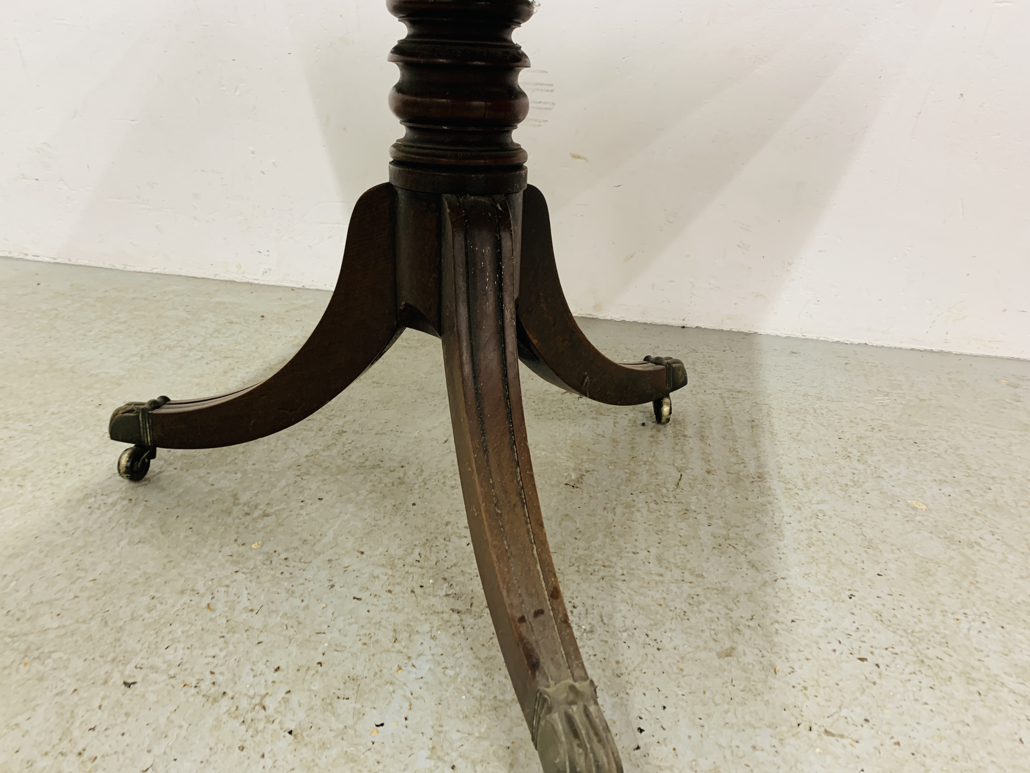 A WILLIAM IV MAHOGANY PEDESTAL DINING TABLE WITH SQUARE TOP W 100CM, D 120CM, - Image 5 of 7