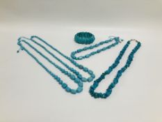 COLLECTION OF TURQUOISE HOWLITE JEWELLERY COMPRISING 4 BEADED NECKLACES (ONE HAVING SILVER CLASP),