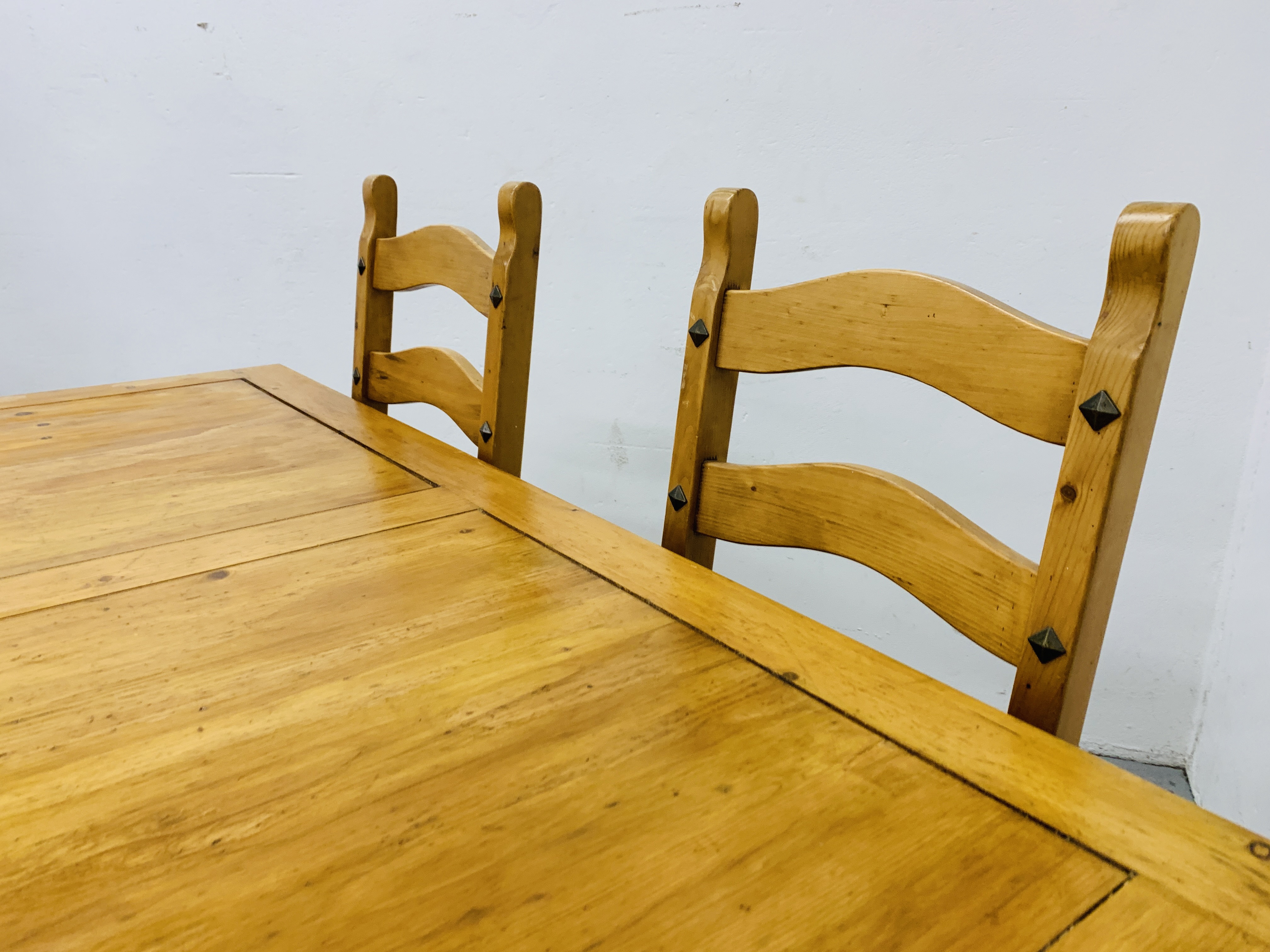 TRADITIONAL PINE KITCHEN / DINING TABLE AND 4 MATCHING CHAIRS (ORIGINALLY FROM "HOVELS") - Image 9 of 10