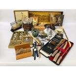 BOX OF MIXED COLLECTIBLES TO INCLUDE CAR RECORD BOOK, ROLLS ROYCE WARNING LAMP, BRASS HORSES,