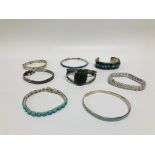 8 X ASSORTED SILVER AND WHITE METAL BRACELETS AND BANGLES