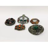 5 X WHITE METAL SCOTTISH CELTIC DESIGN BROOCHES SET WITH AGATE AND VARIOUS HARD STONES