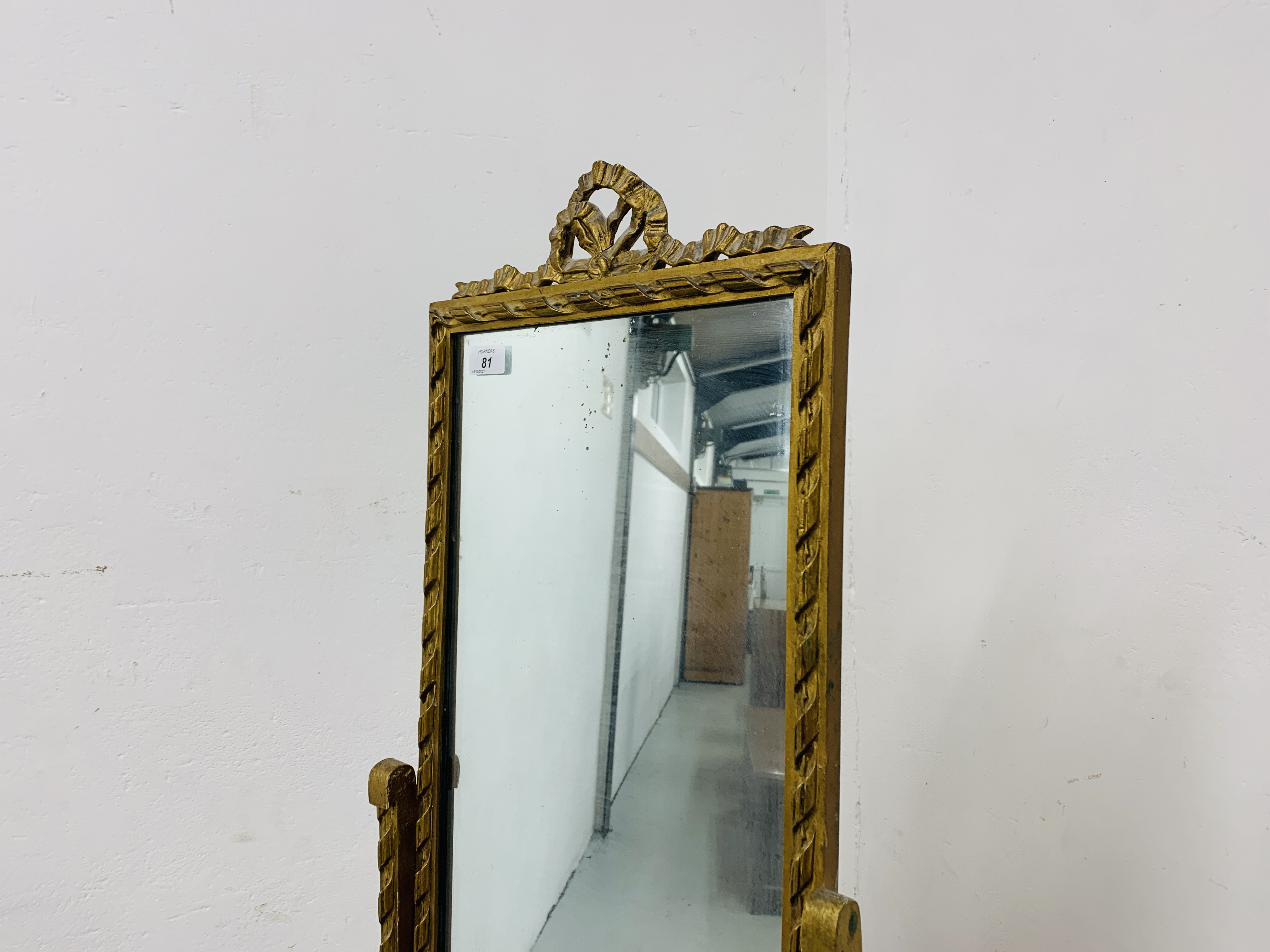 A GILT FRAMED CHEVAL MIRROR - Image 2 of 4