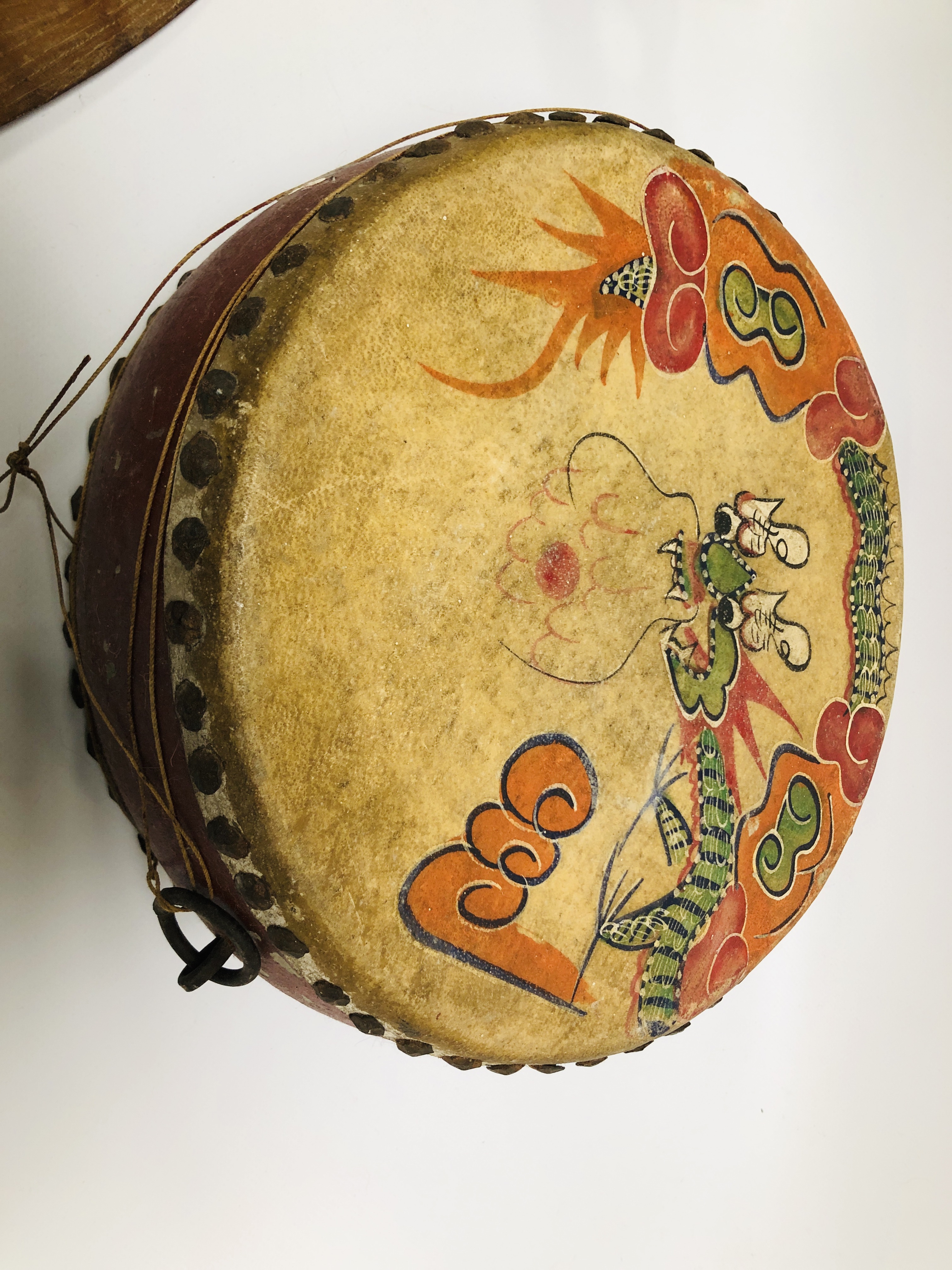 VINTAGE ETHIC DRUM / TAMBOURINE WITH HAND PAINTED DESIGN, - Image 6 of 12
