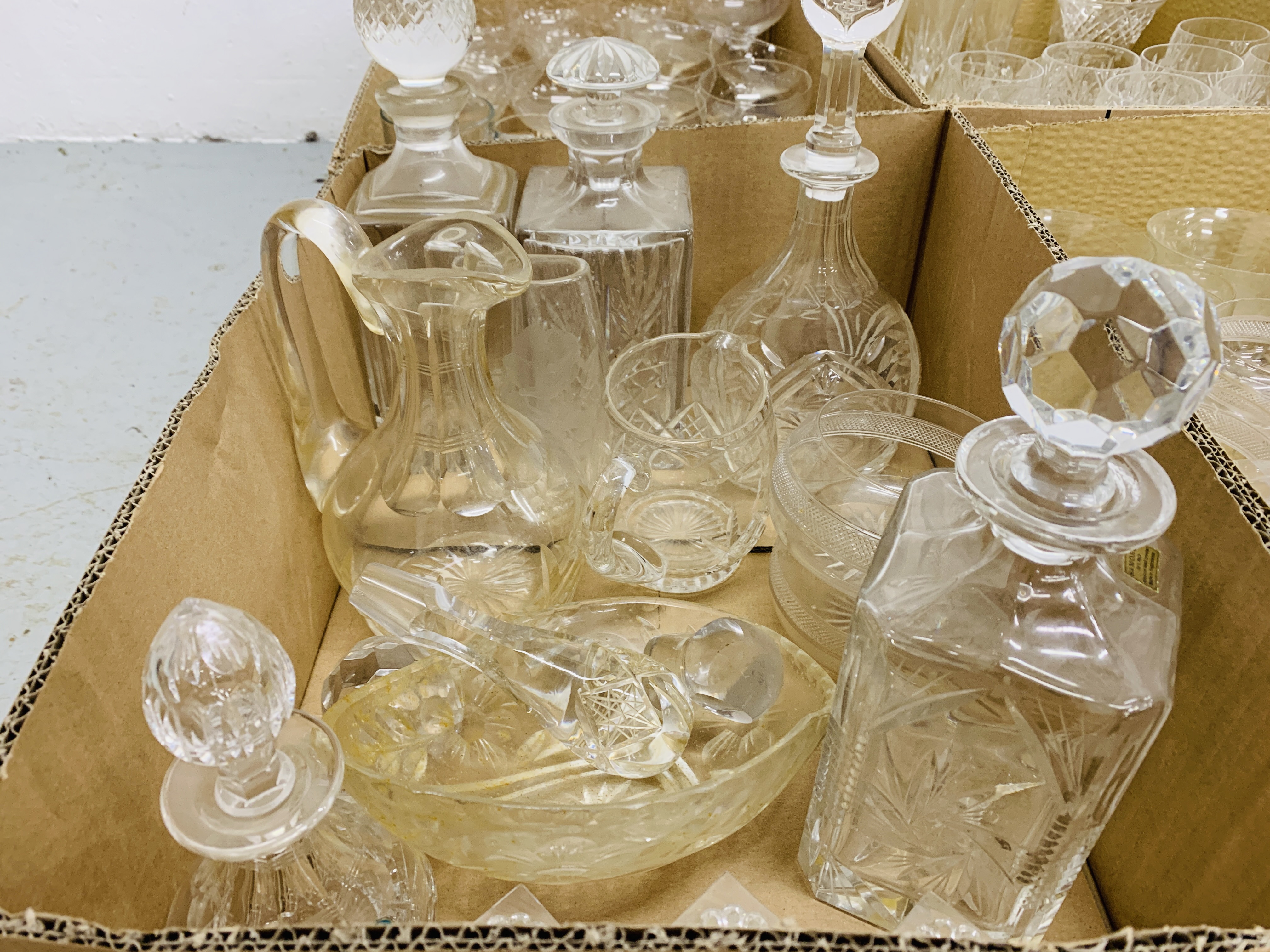 SIX BOXES CONTAINING ASSORTED GLASSWARE TO INCLUDE CRYSTAL GLASSWARE, DECANTERS, VASES, ROSE BOWLS, - Image 2 of 7