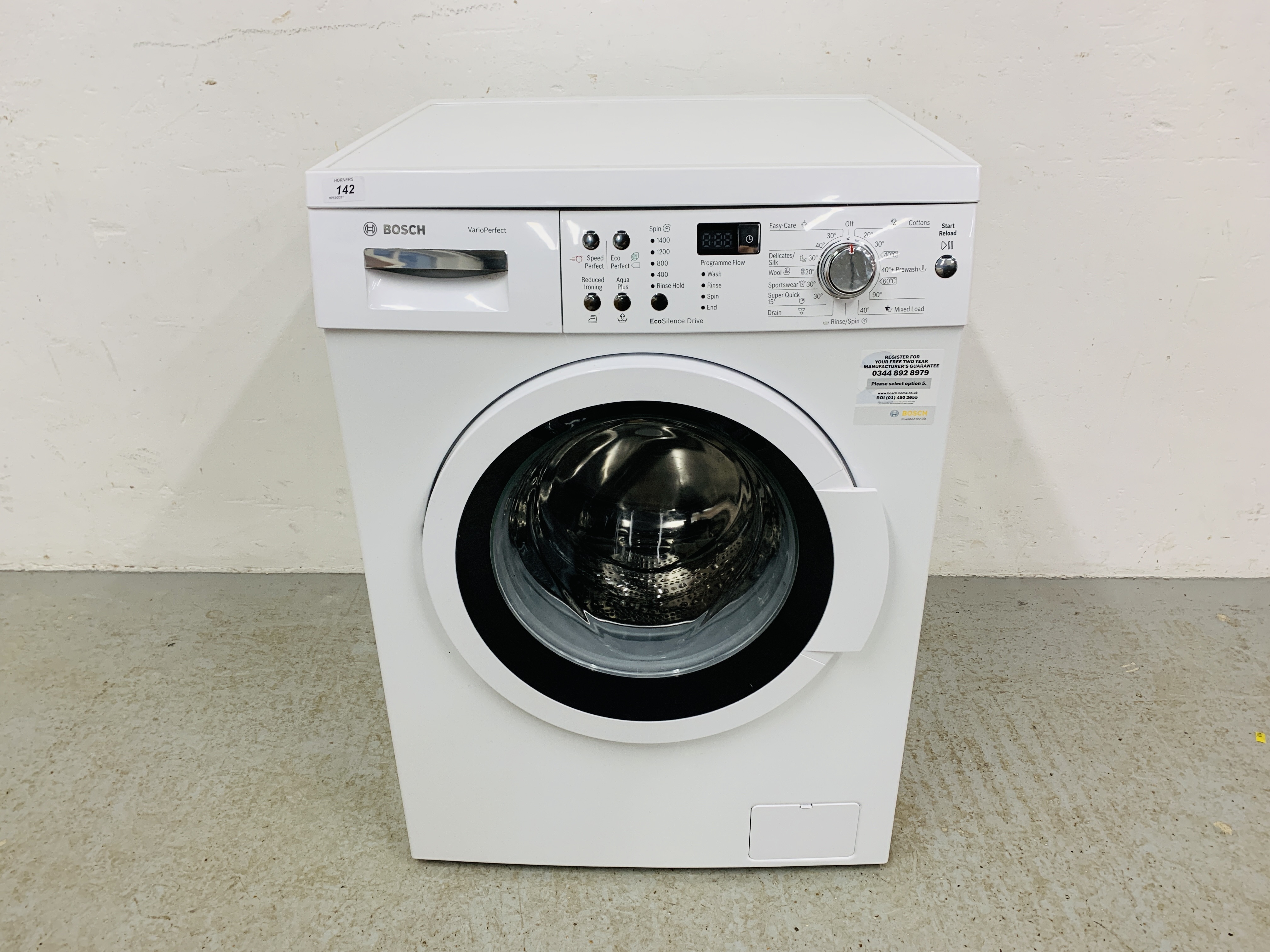 A BOSCH VARIO PERFECT WASHING MACHINE - SOLD AS SEEN