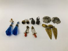 6 X PAIRS OF ASSORTED VINTAGE EARRINGS TO INCLUDE SILVER,