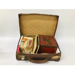 CASE CONTAINING MIXED EPHEMERA INCLUDING VINTAGE PHOTOS, CIGARETTE CARDS, SNAPSHOTS,