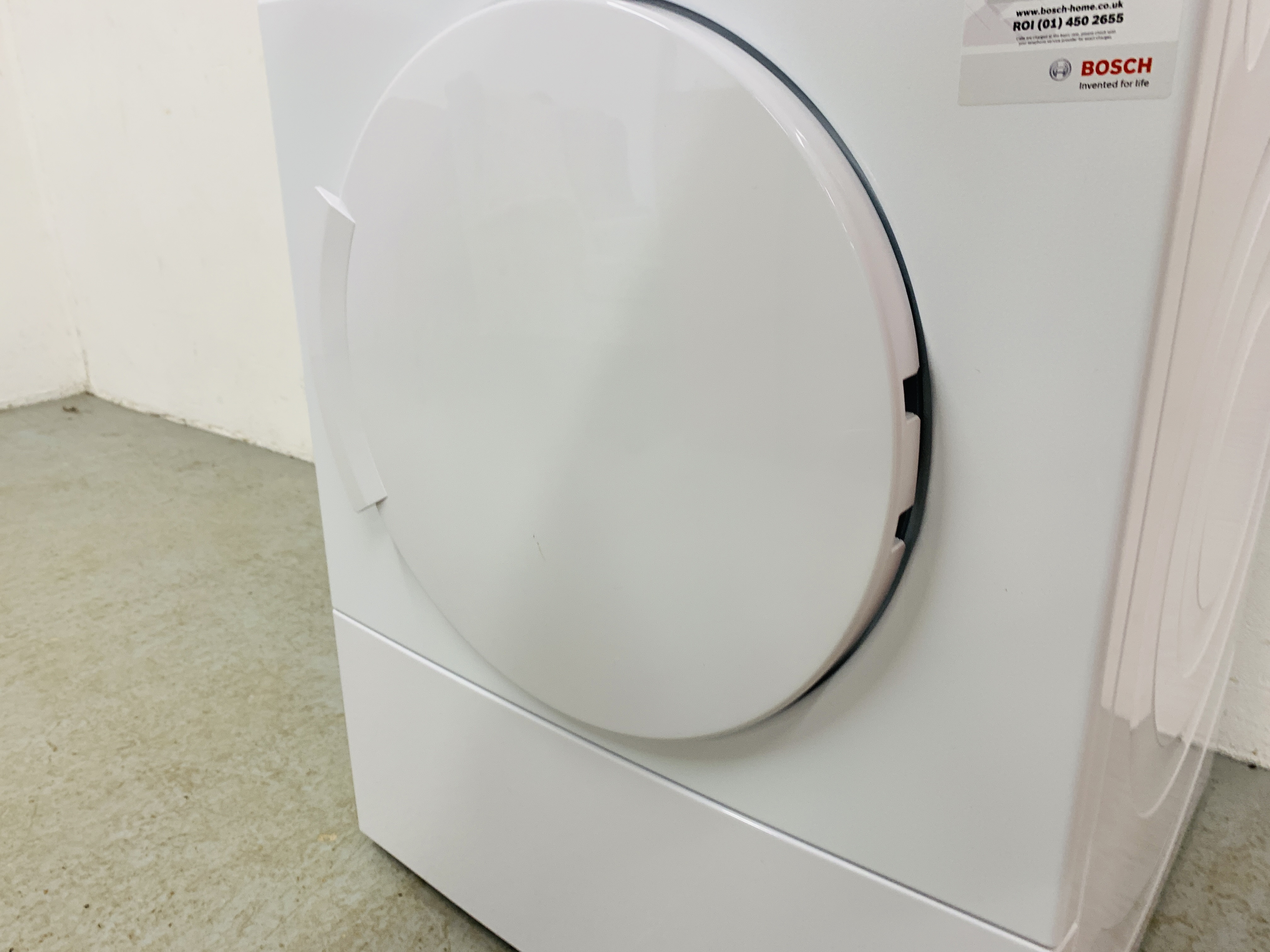A BOSCH SERIES 4 TUMBLE DRYER - SOLD AS SEEN - Image 3 of 6