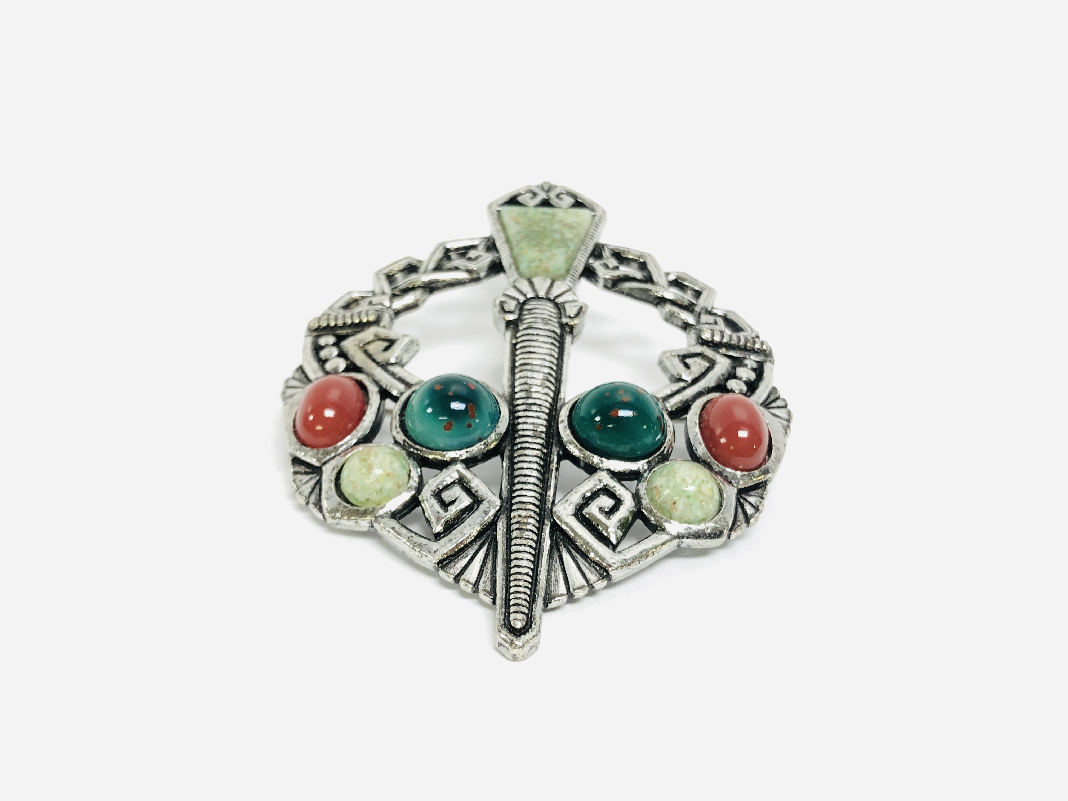 5 X WHITE METAL SCOTTISH CELTIC DESIGN BROOCHES SET WITH AGATE AND VARIOUS HARD STONES - Image 2 of 20