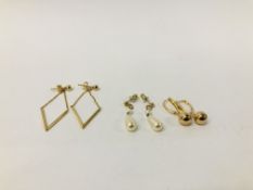 2 X PAIRS OF 9CT GOLD EARRINGS ALONG WITH A PAIR OF BALL STYLE EARRINGS MARKED RL 10 KT