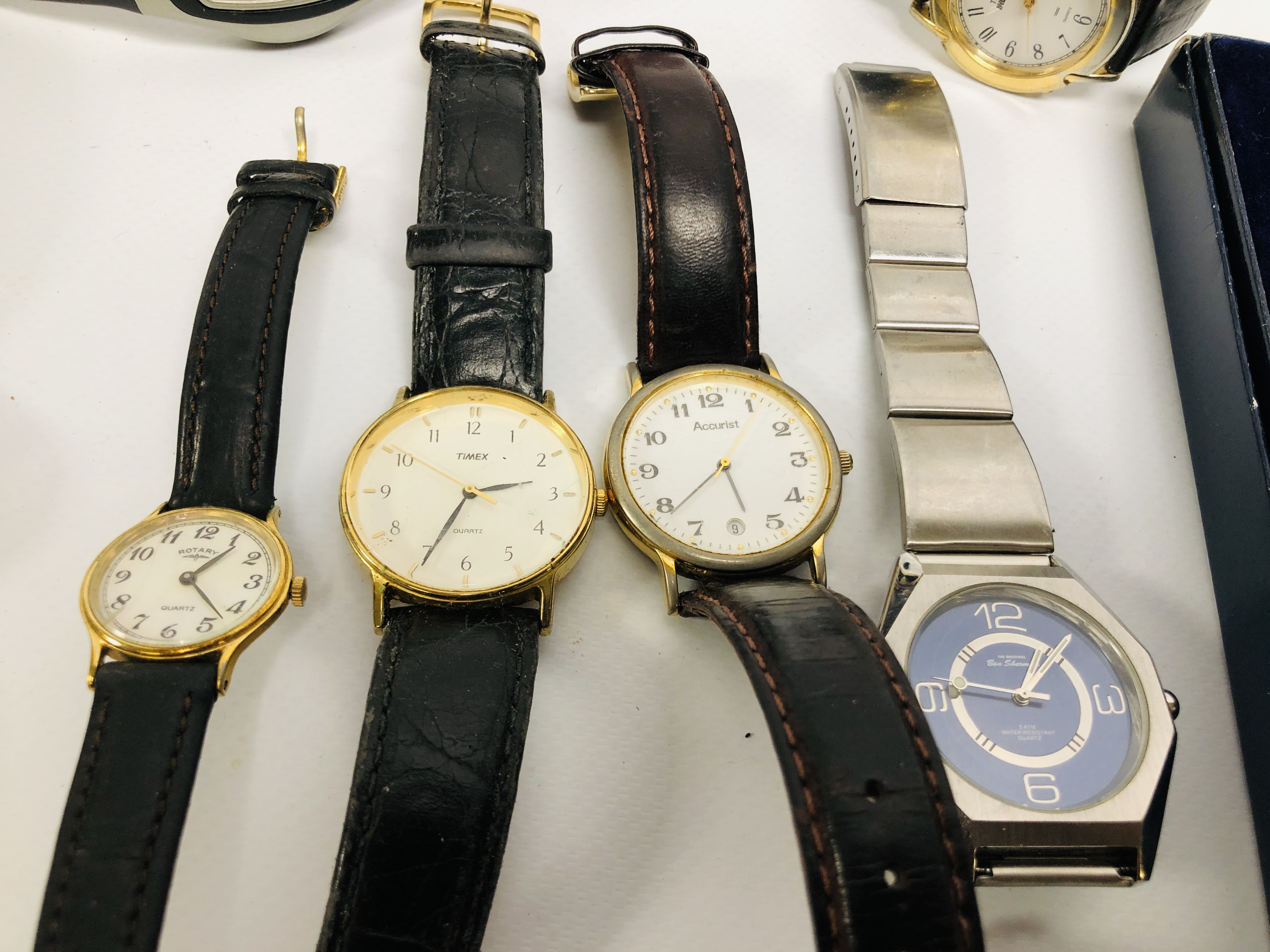 TIN OF ASSORTED WRIST WATCHES TO INCLUDE DESIGNER BRANDED ETC. - Image 5 of 7