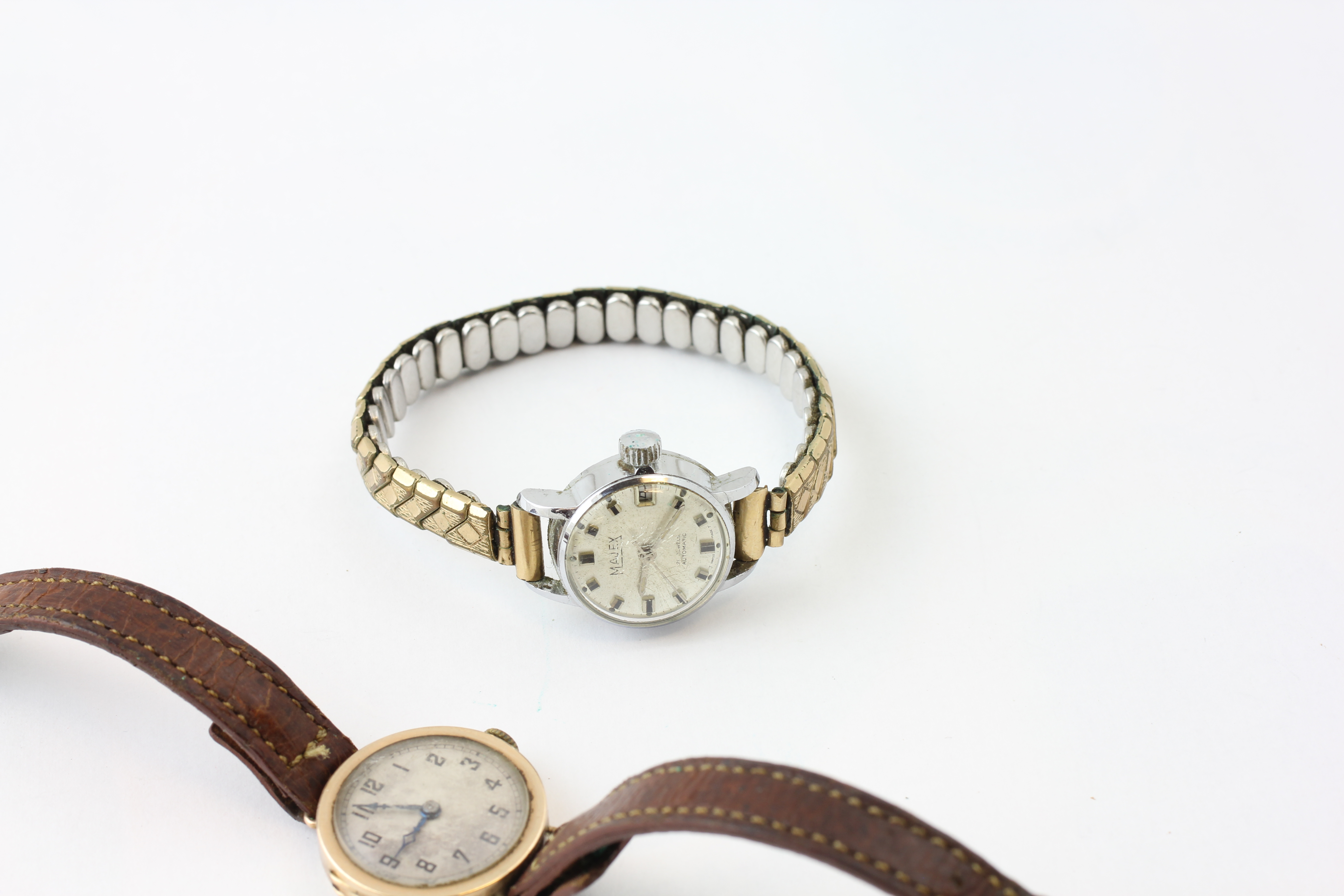 A MAJEX LADY’S WRISTWATCH ON EXPANDABLE BRACELET AND A LADY’S WRISTWATCH WITH 9CT GOLD CASE - Image 2 of 5