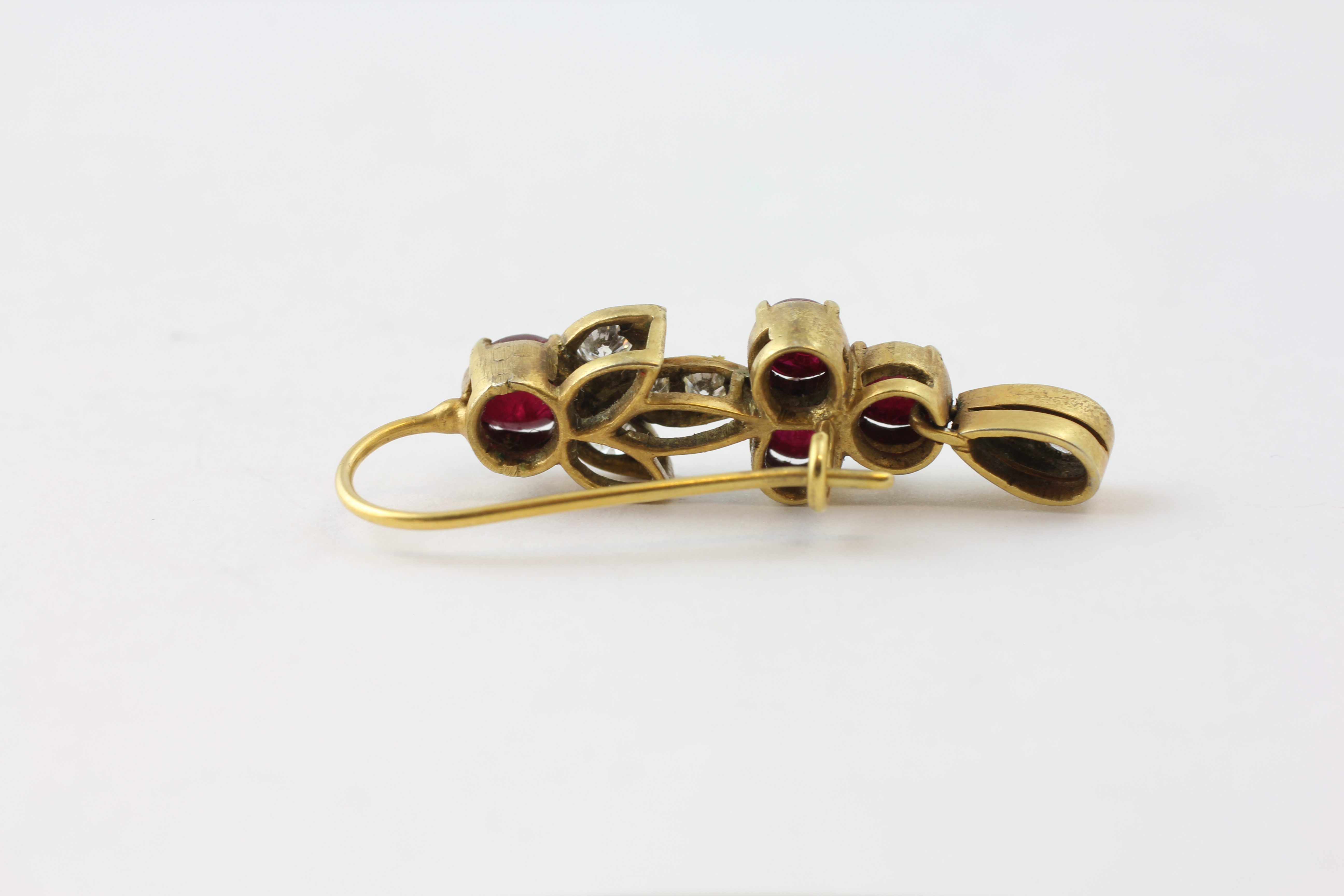 A PAIR OF DIAMOND AND RED CABOCHON EARRINGS SET IN UNMARKED YELLOW METAL, - Image 3 of 4