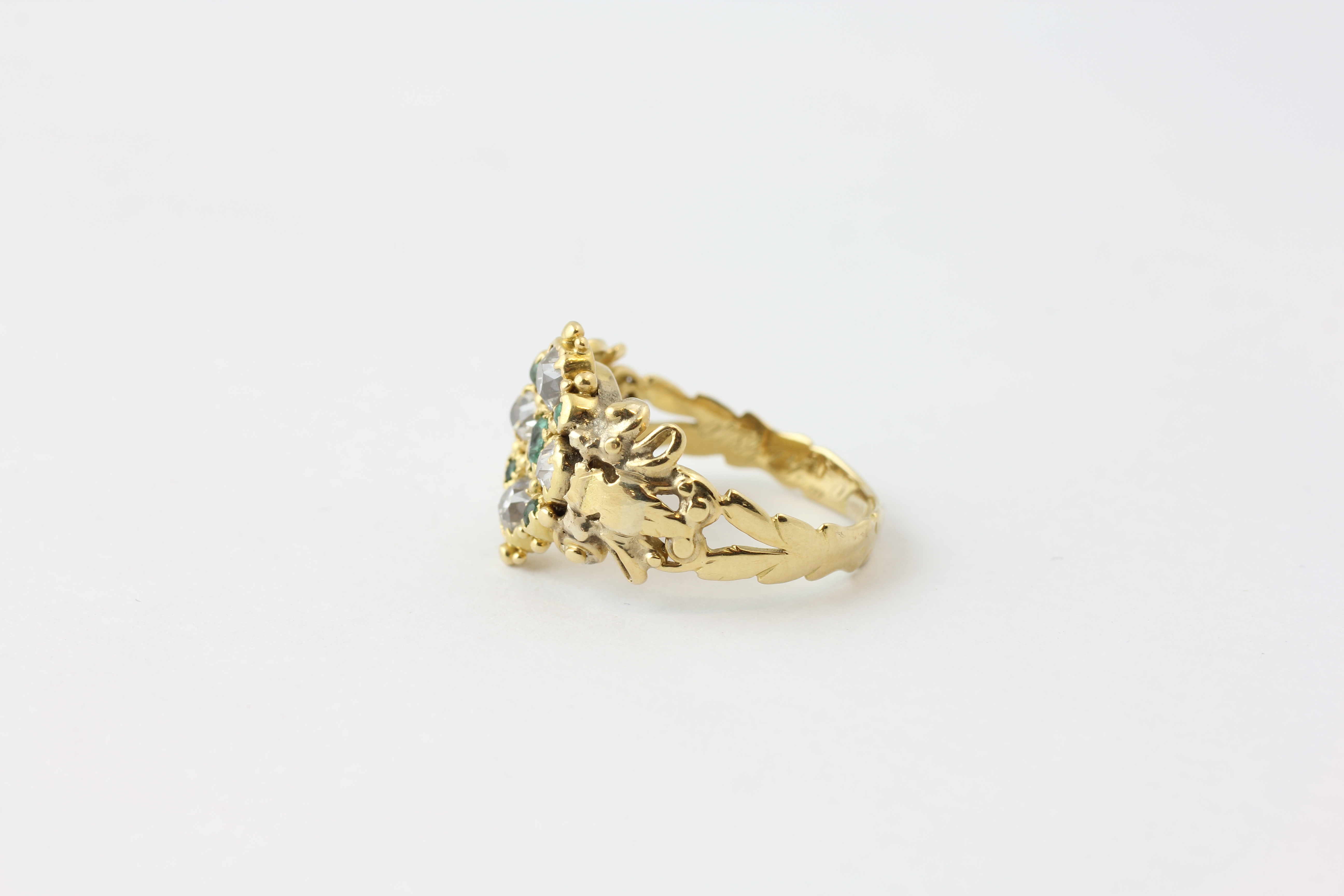 AN EMERALD AND DIAMOND RING, THE CENTRAL STONE APPROX. 2. - Image 3 of 6