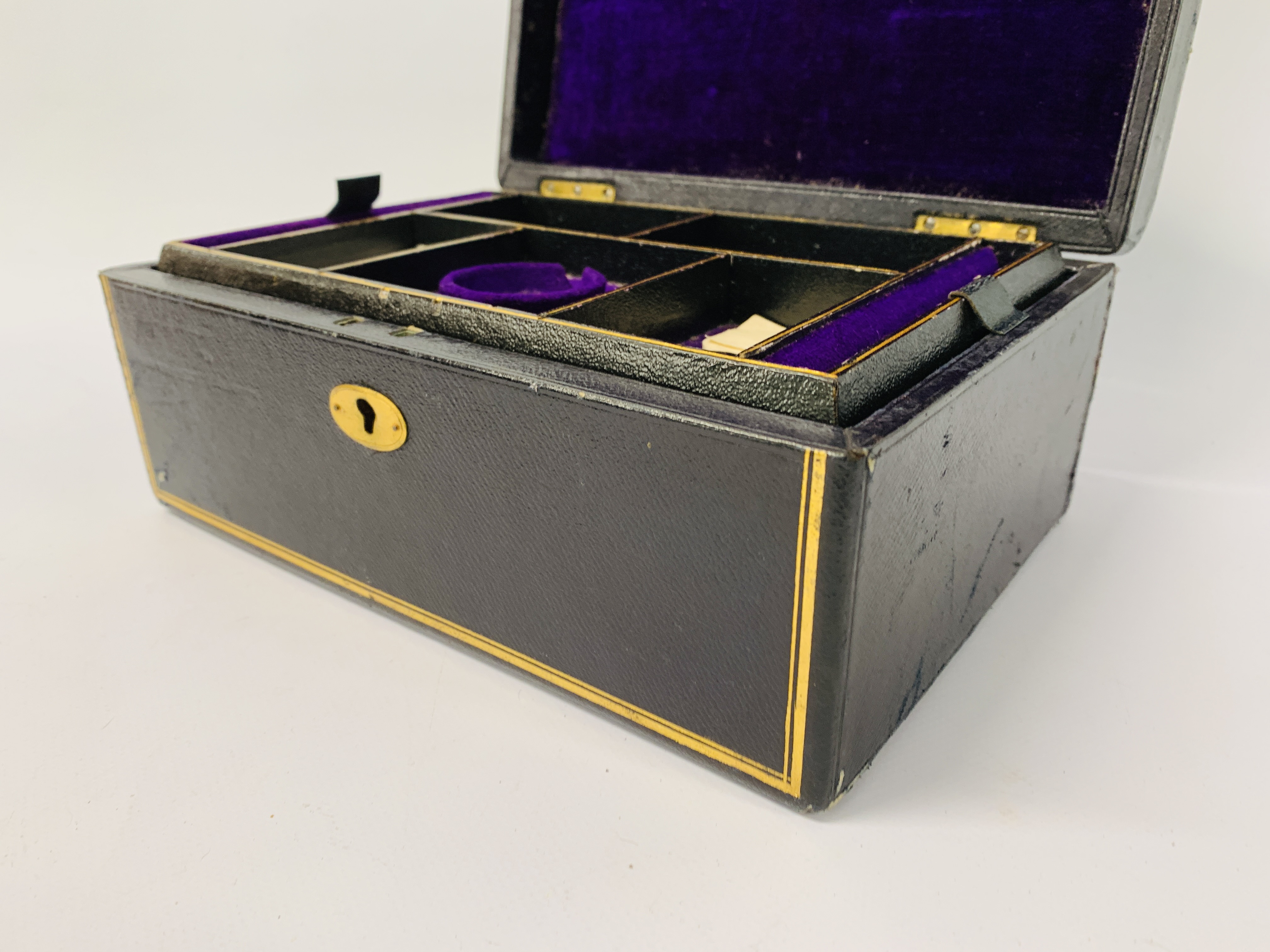 AN ANTIQUE LEATHERED JEWELLERY CASKET, - Image 22 of 27