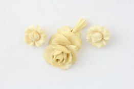 A PAIR OF ANTIQUE ROSE PETAL IVORY EARRINGS AND MATCHING IVORY PENDANT