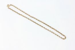 A 9CT GOLD NECKLACE, LENGTH 34.