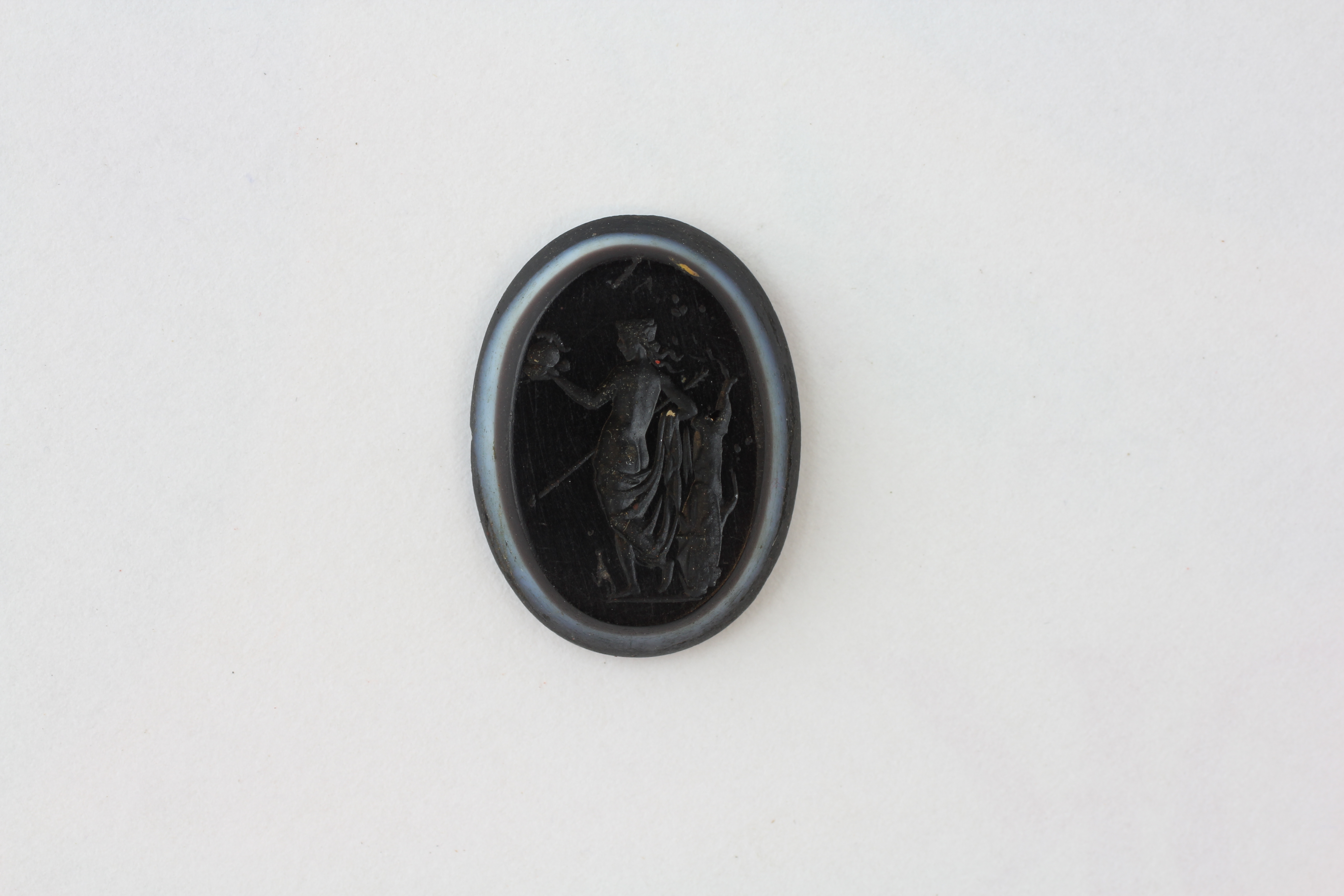 AN EARLY C19TH AMETHYST SEAL WITH ARMORIAL (DAMAGED CONDITION) ALONG WITH A 4 OTHER SEALS, - Image 4 of 7