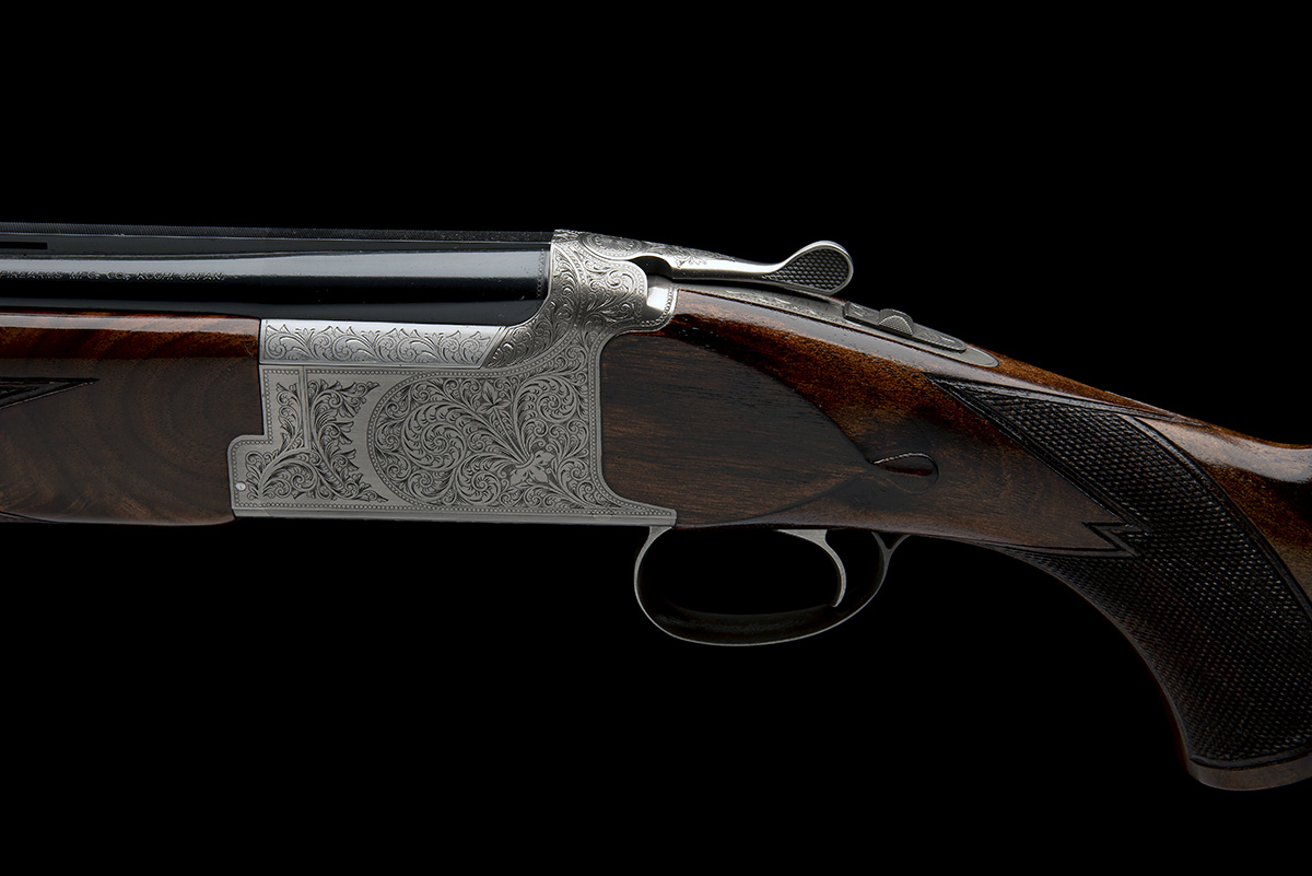 MIROKU FIREARMS MFG. CO. A NEW AND UNUSED 12-BORE 'MK 60 SPORT GRADE 5' SINGLE-TRIGGER OVER AND - Image 4 of 8