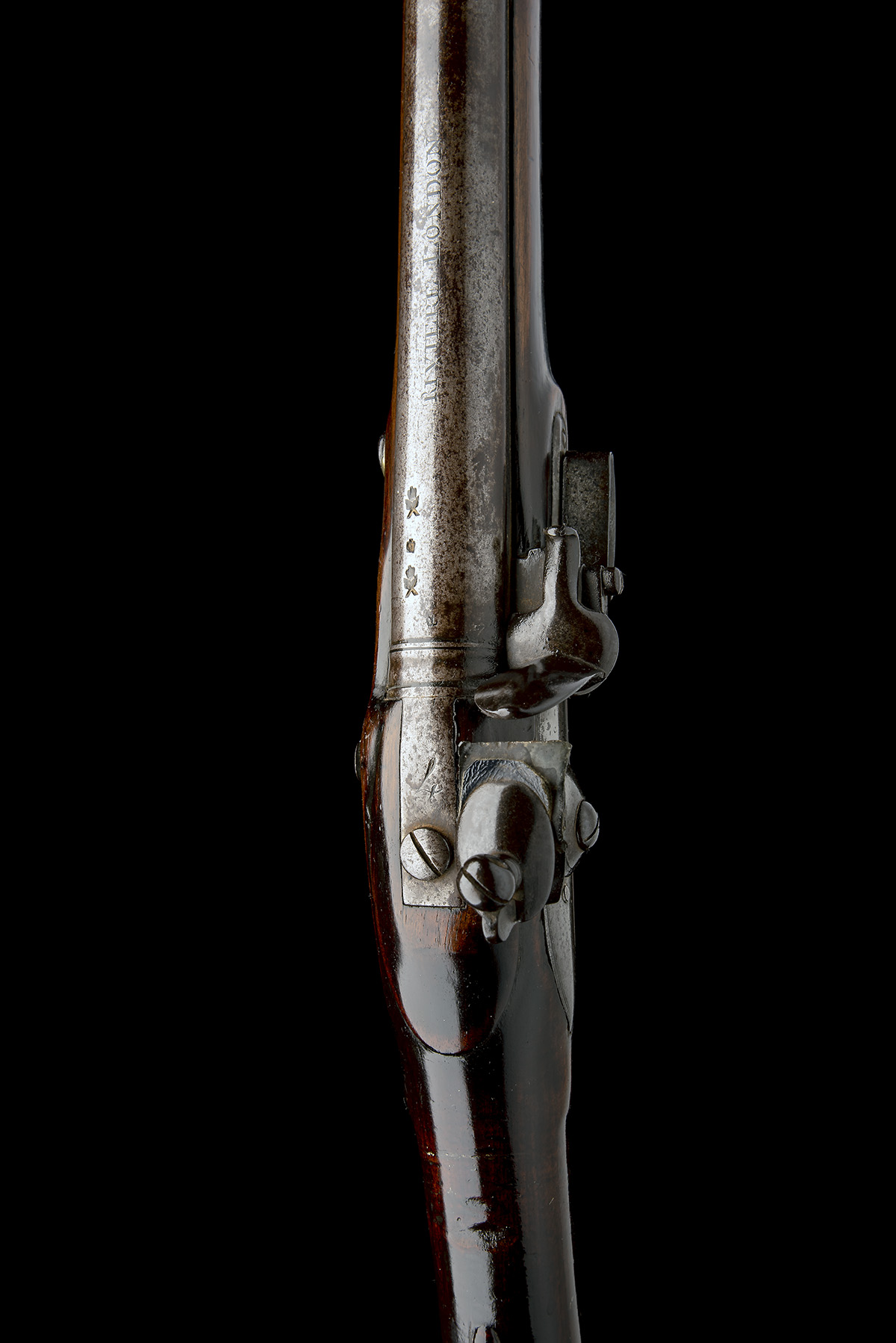 RIVIERE, LONDON A GOOD .750 FLINTLOCK MUSKET, MODEL 'INDIA PATTERN BROWN BESS', rack no. 4, WITH - Image 7 of 9