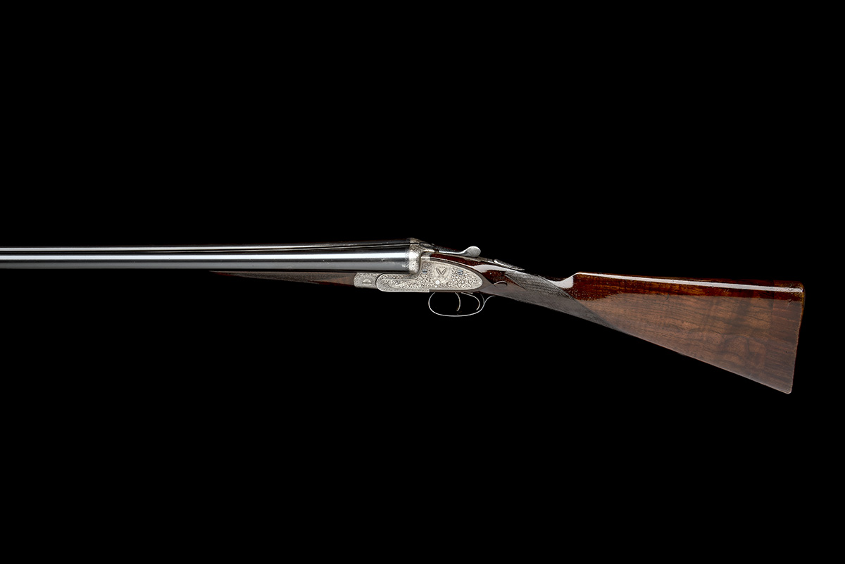 C. HELLIS & SONS A 12-BORE 'FEATHERWEIGHT' SIDELOCK EJECTOR, serial no. 3755, circa 1931, 26in. - Image 2 of 10