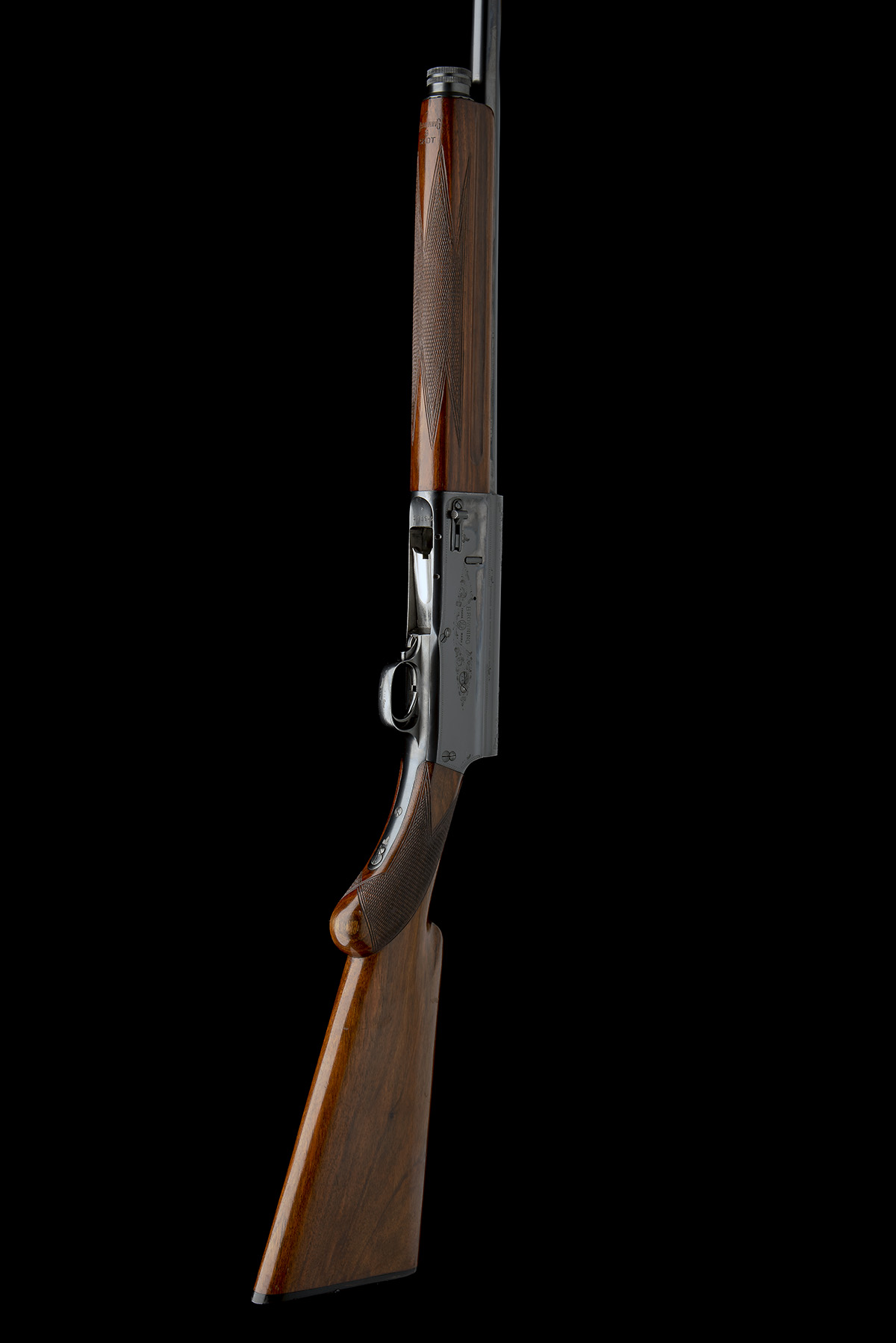 BROWNING A 12-BORE 'AUTO 5' SEMI-AUTO SHOTGUN, serial no. 211946, for 1937, restricted magazine, - Image 3 of 6