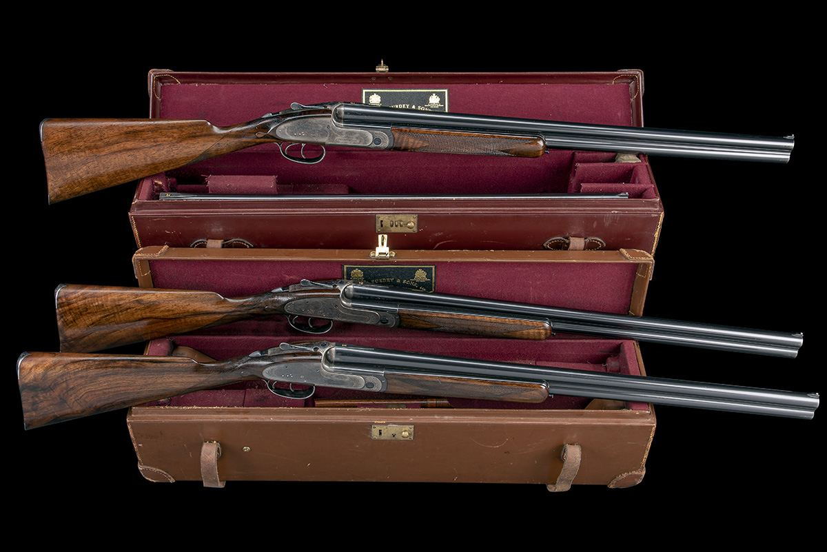 J. PURDEY & SONS A TRIO OF 12-BORE DOUBLE-TRIGGER OVER AND UNDER SIDELOCK EJECTORS, serial no. 28204 - Image 8 of 14