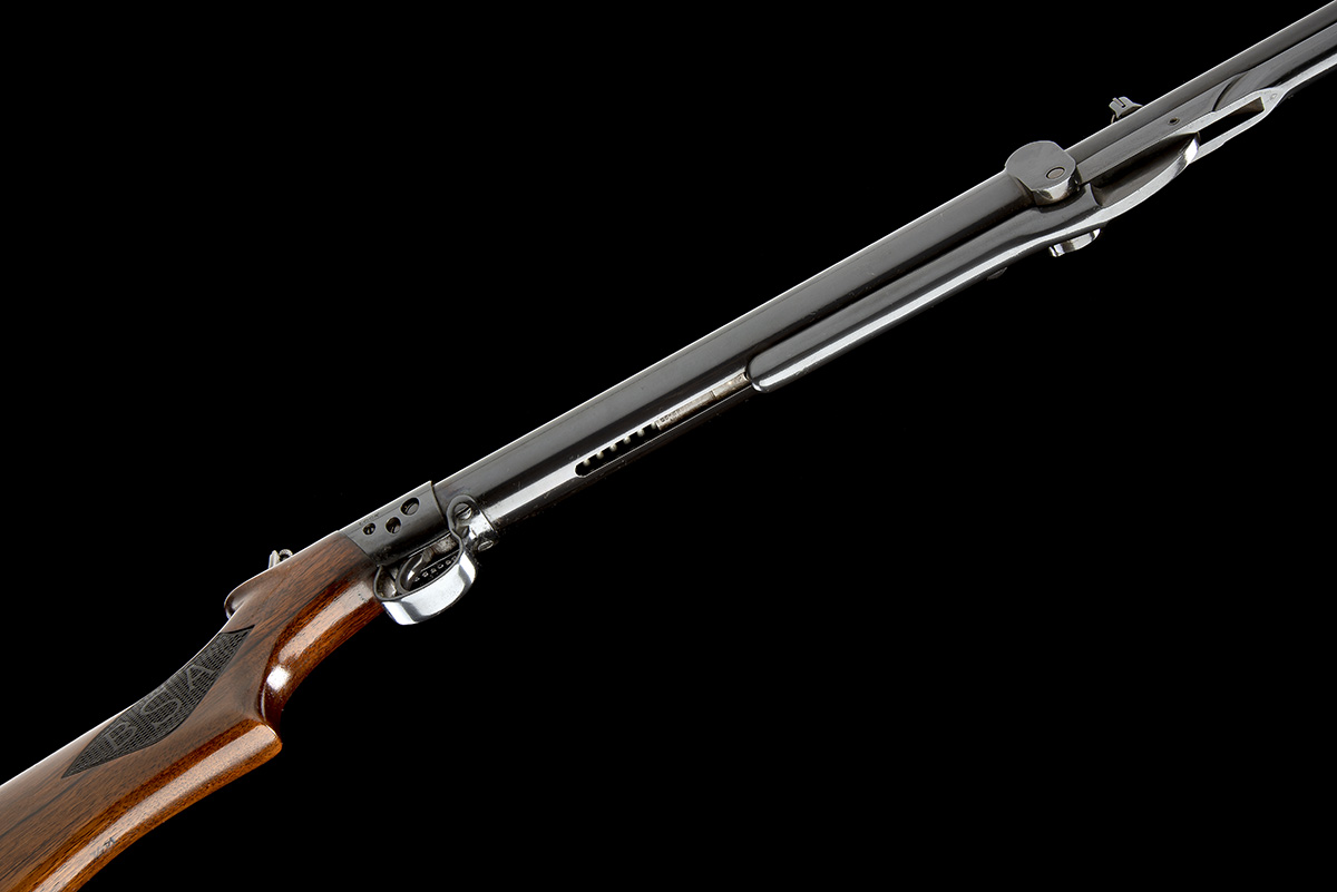 BSA, BIRMINGHAM A .22 UNDER-LEVER AIR-RIFLE, MODEL 'STANDARD', serial no. S50569, for 1932-33, - Image 3 of 8