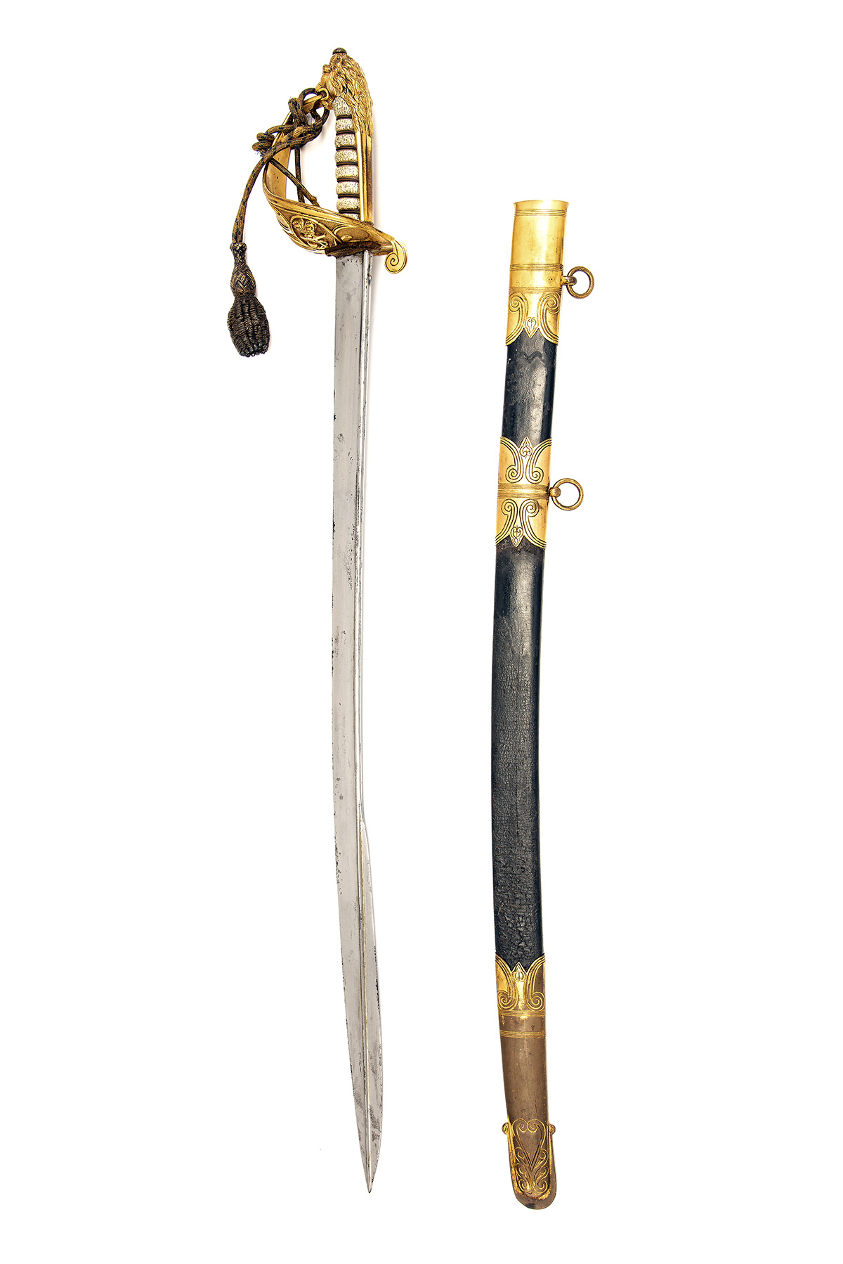 A SCARCE EARLY VICTORIAN BRITISH NAVAL OFFICER'S 1827 PATTERN SWORD WITH PIPE-BACK BLADE,