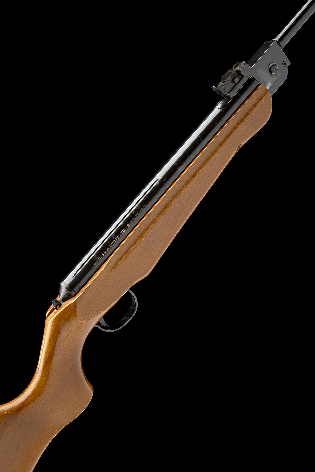 WEBLEY & SCOTT, BIRMINGHAM A BOXED .177 & .22 BREAK-BARREL AIR-RIFLE, MODEL 'HAWK (MKI)', serial no.