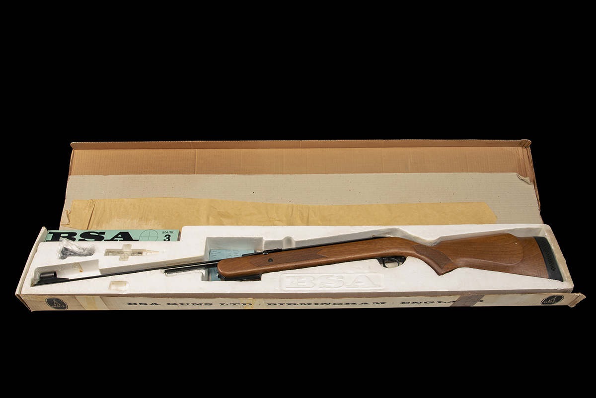 BSA, BIRMINGHAM A BOXED .22 UNDER-LEVER AIR-RIFLE, MODEL 'AIRSPORTER 'S' MKI', serial no. GM00310,