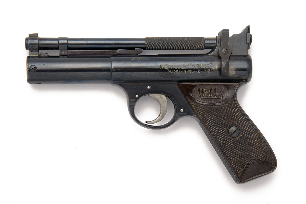 WEBLEY & SCOTT, BIRMINGHAM A BOXED .22 BARREL-COCKING AIR-PISTOL, MODEL 'SENIOR', batch no. 967,