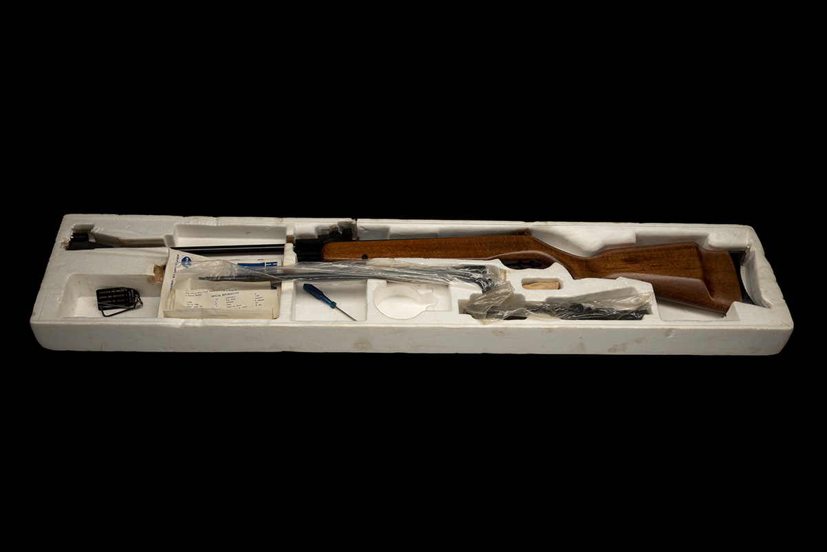 WEBLEY & SCOTT, BIRMINGHAM A BOXED .177 & .22 BREAK-BARREL AIR-RIFLE, MODEL 'HAWK MKII', serial