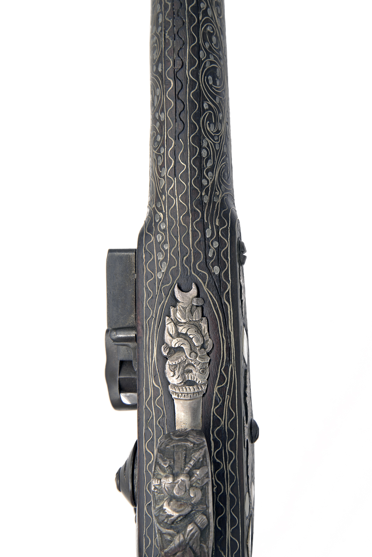 AN 18-BORE FLINTLOCK INDO-PERSIAN HOLSTER-PISTOL SIGNED 'PARIS', no visible serial number, circa - Image 5 of 6