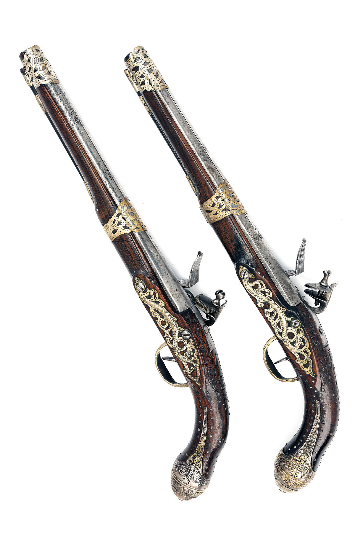 A WELL COMPOSED PAIR OF 16-BORE FLINTLOCK INDO-PERSIAN HOLSTER-PISTOLS, UNSIGNED, no visible - Image 2 of 6