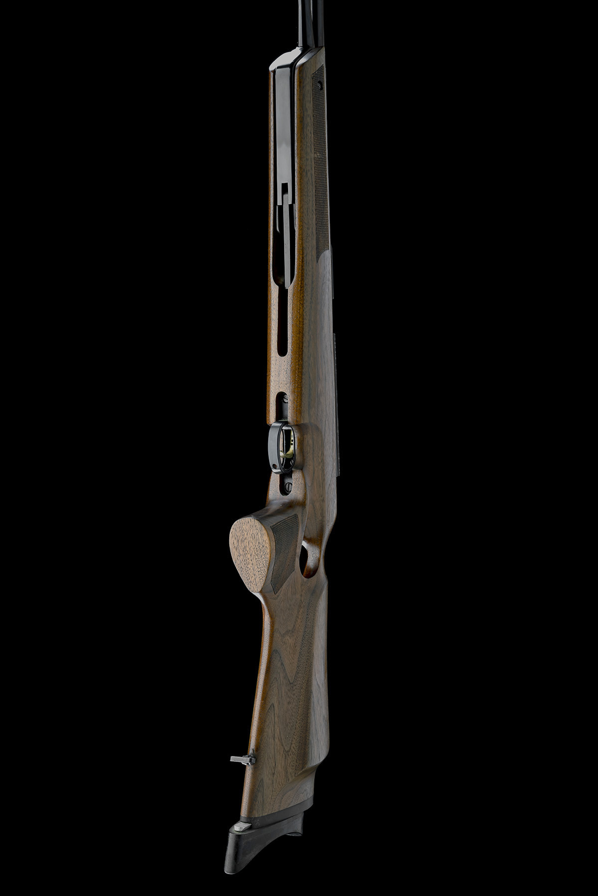 PARK RIFLE CO., ENGLAND A .22 UNDER-LEVER RECOILLESS AIR-RIFLE, serial no. 1153, circa 1990, with - Image 6 of 8