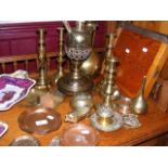 Various collectable metal ware, Middle eastern and